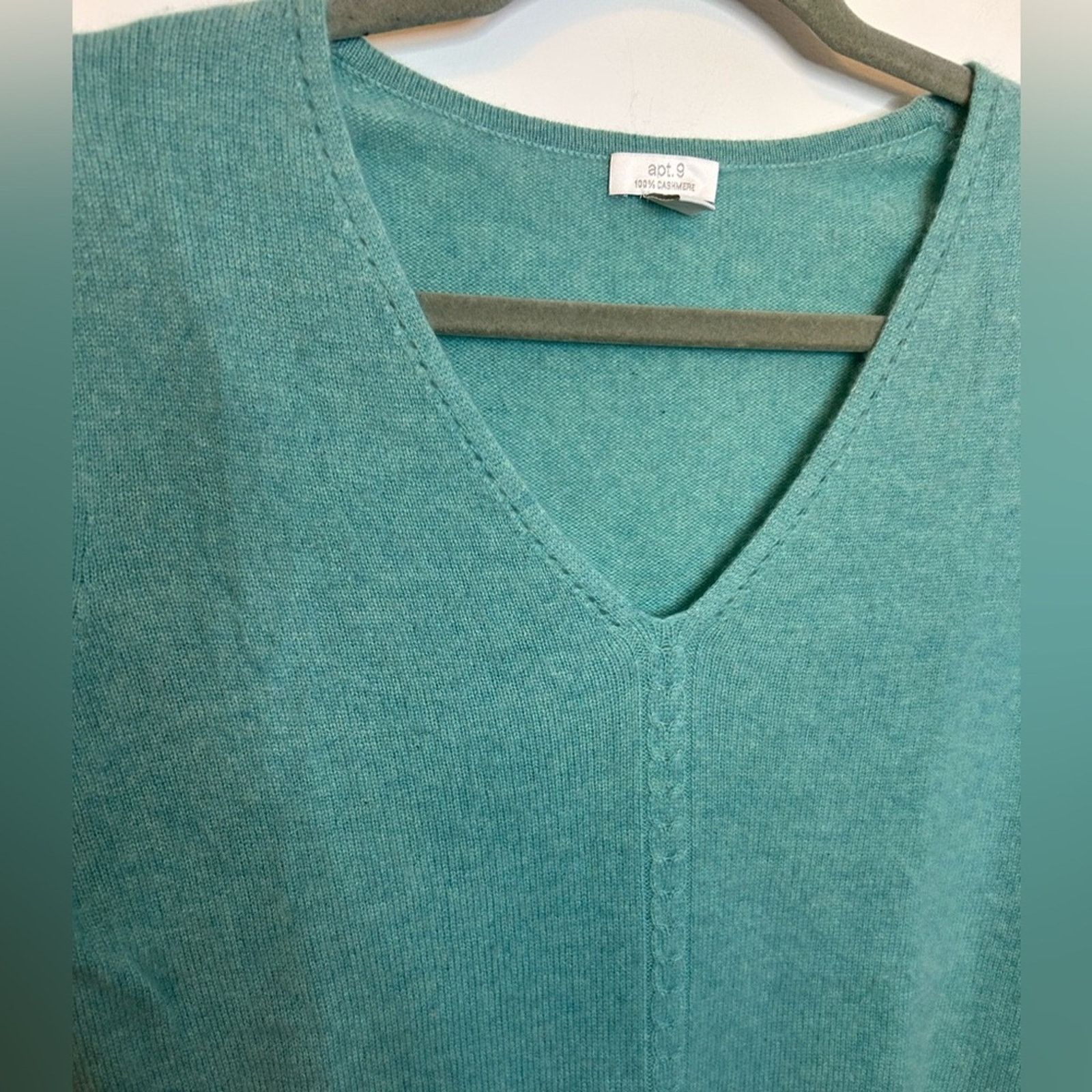Apt. 9 Apt. 9 Teal V-Neck Cashmere Sweater Size S / US 4 / IT 40 - 4 Thumbnail