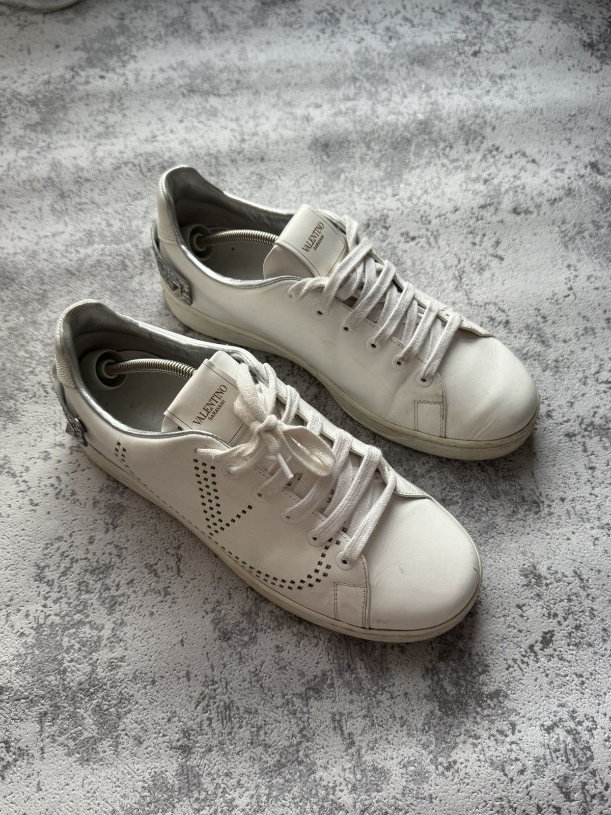 Valentino Valentino Garavani Vlogo Backnet Rockstud Leather Shoes Size US 9 / IT 39 - 3 Thumbnail