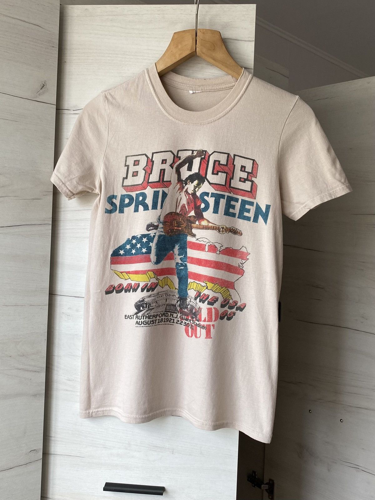 Gildan Bruce Springsteen Born in the USA '85T-Shirt Size S 2012 ye Size US S / EU 44-46 / 1 - 1 Thumbnail