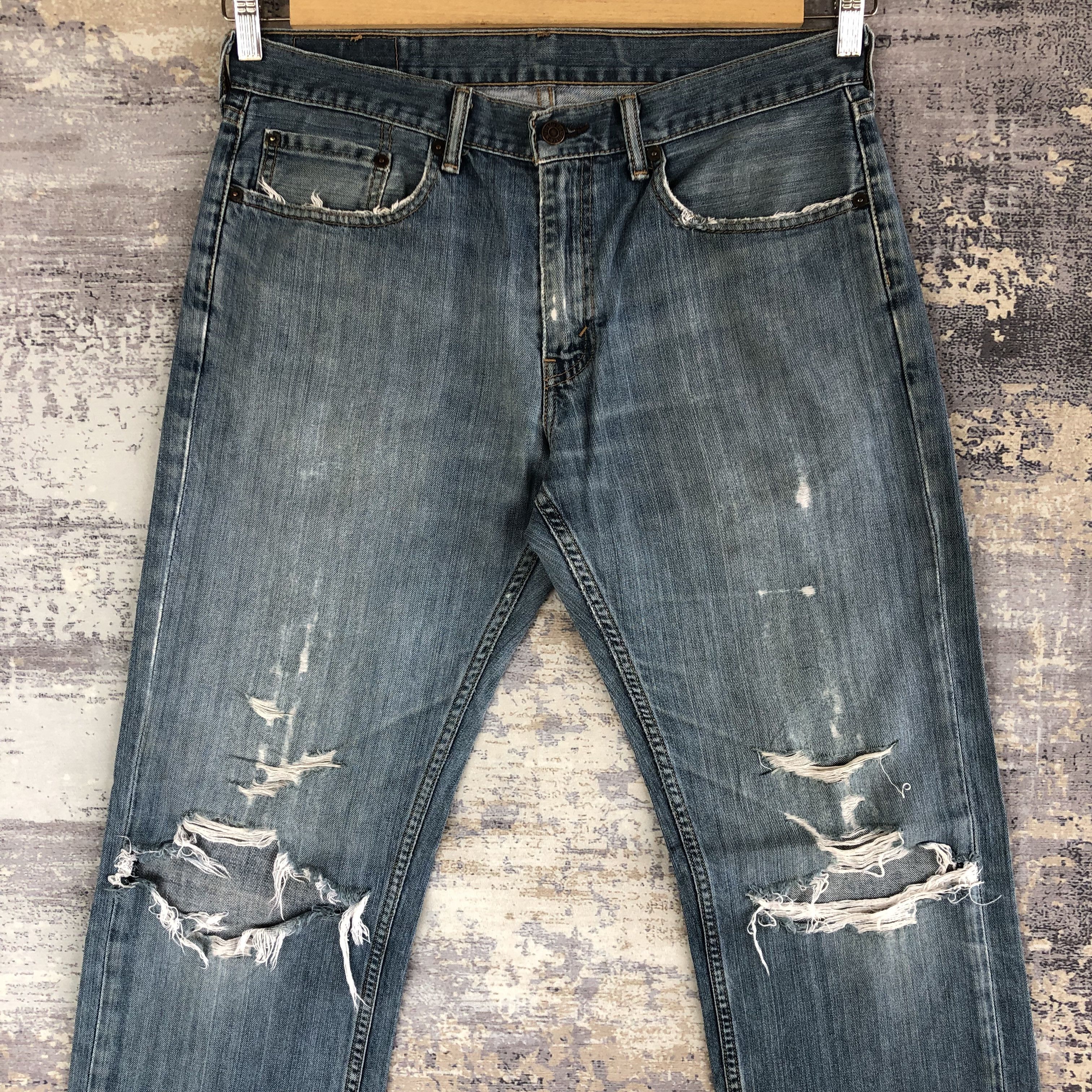 Levi's Vintage Levis 559 Baggy Jeans Levi's Distressed Faded Denim Size US 34 / EU 50 - 4 Thumbnail