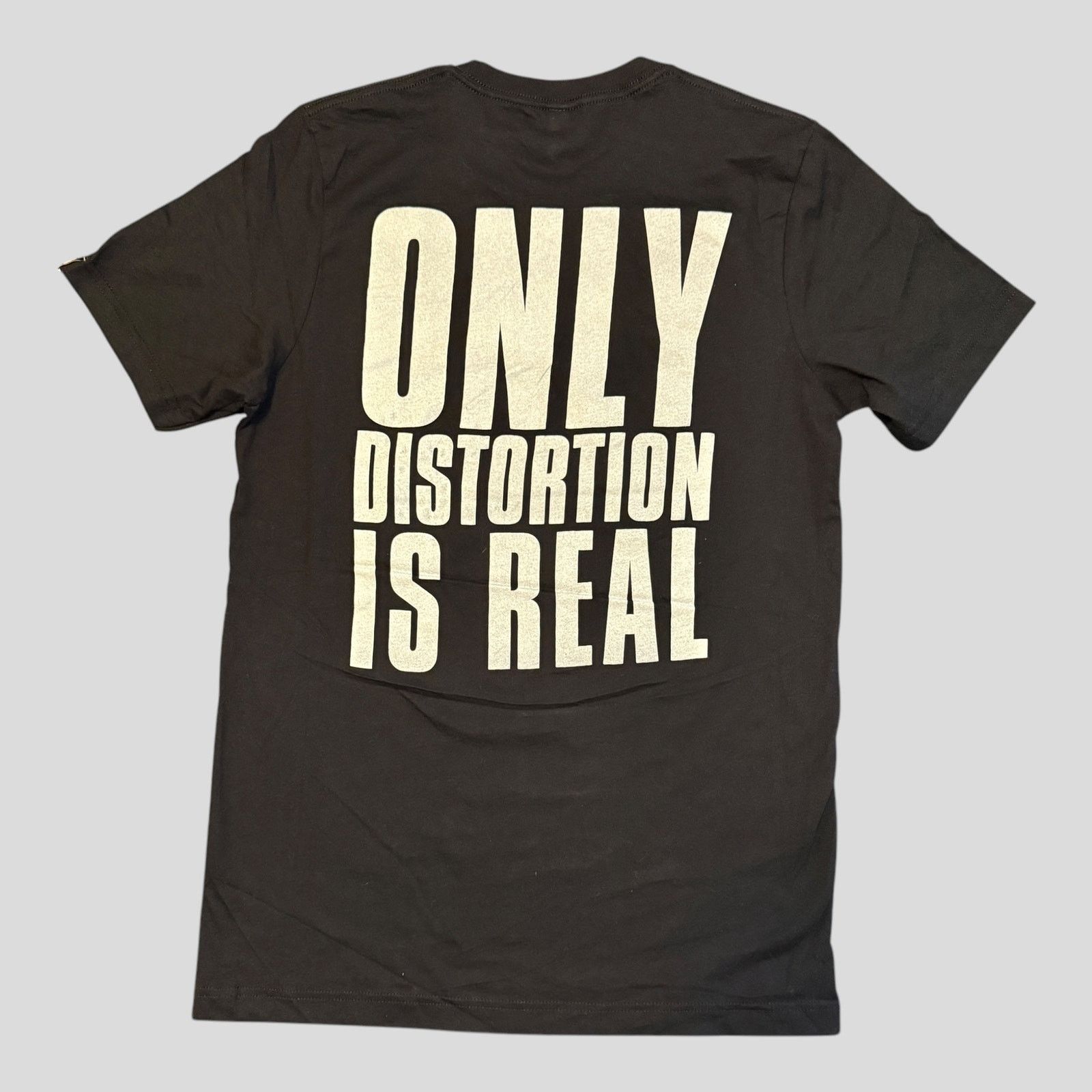 Band Tees At the Heart of the World Band Only Distortion is Real SizeM Size US M / EU 48-50 / 2 - 5 Thumbnail
