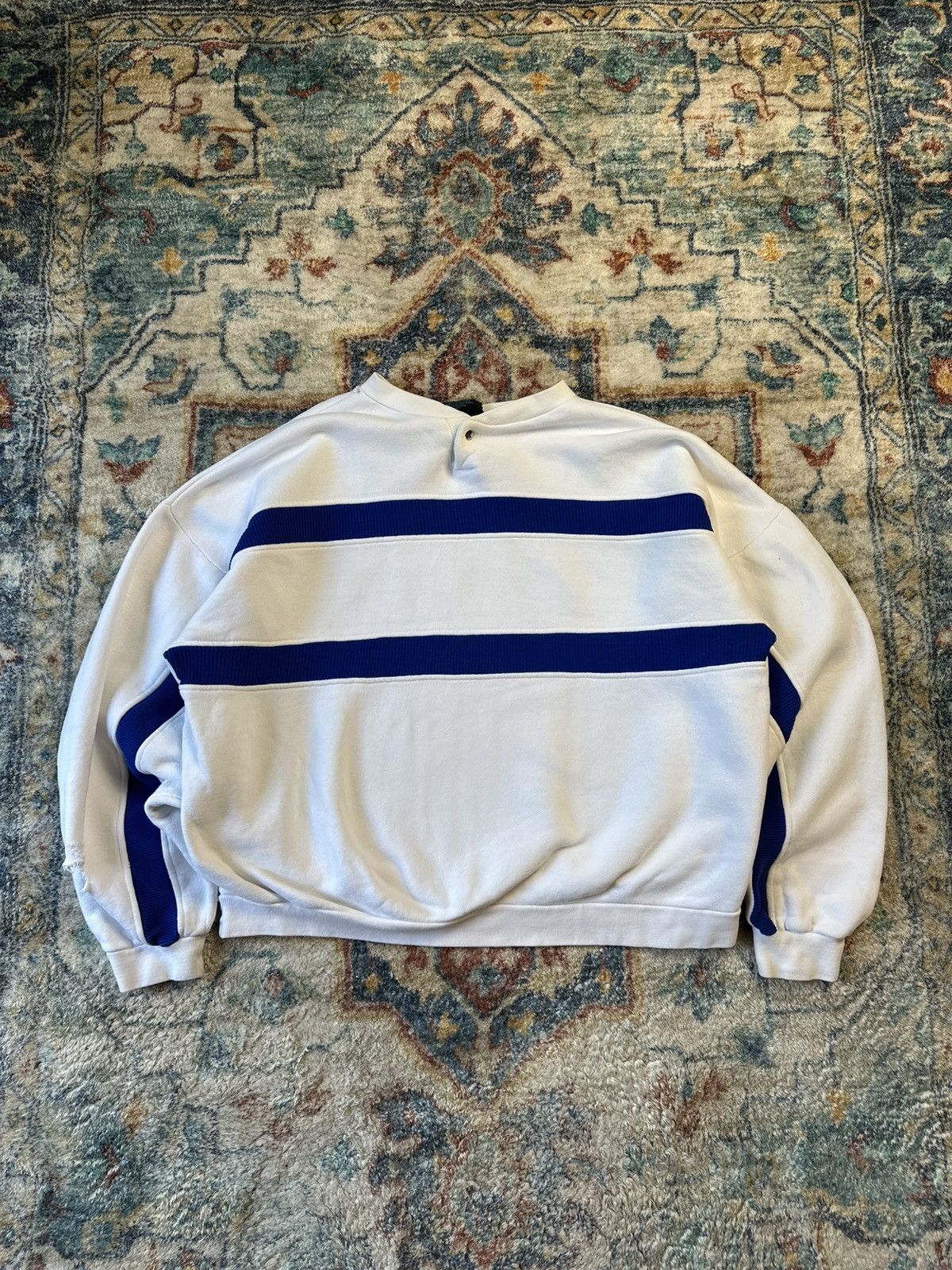 Vintage Vintage Wilson Henley Sweatshirt Large Size US L / EU 52-54 / 3 - 1 Thumbnail