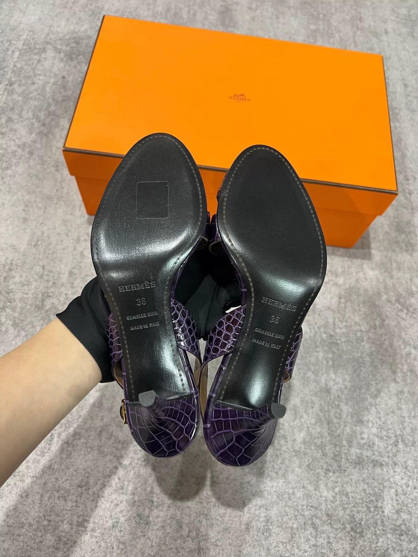 Hermes Hermes Purple Crocodile Heeled H Sandals Size US 7 / EU 40 - 8 Thumbnail