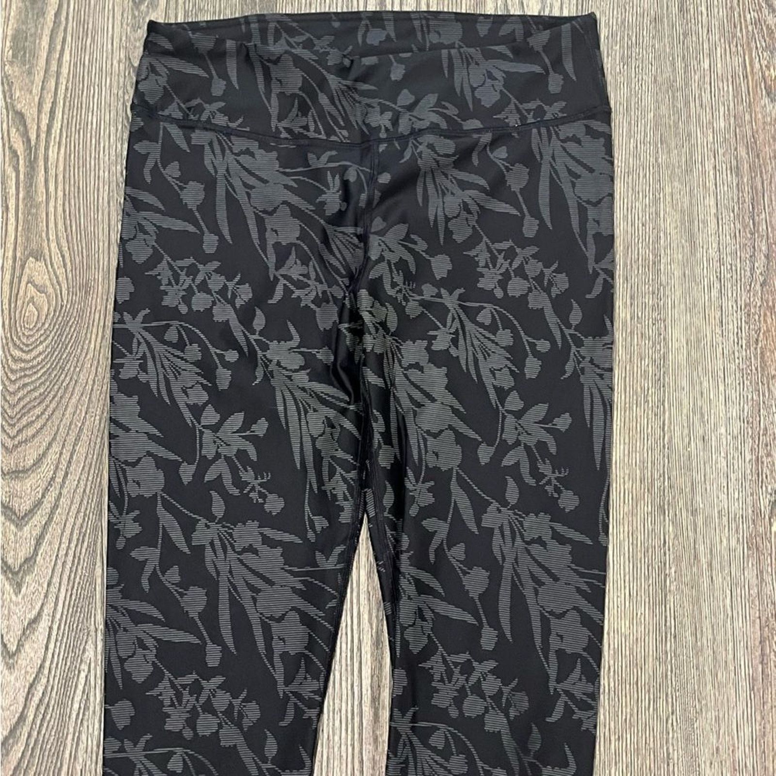 Fabletics Fabletics Define PowerHold Mid-Rise Leggings Print Size L Size 30" / US 8 / IT 44 - 6 Thumbnail