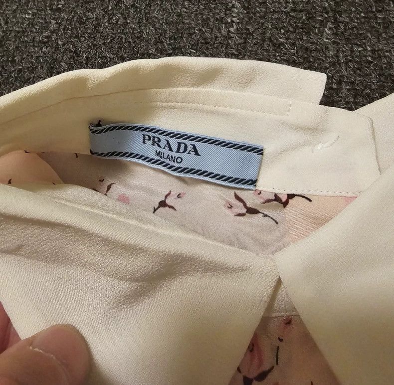 Prada Prada Short sleeves 2503-Nextarrow Size M / US 6-8 / IT 42-44 - 3 Thumbnail