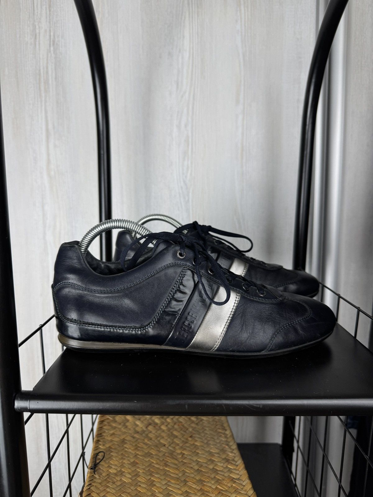 Dirk Bikkembergs Dirk Bikkembergs vintage y2k springer navy blue Italy shoes Size US 8 / EU 41 - 2 Thumbnail