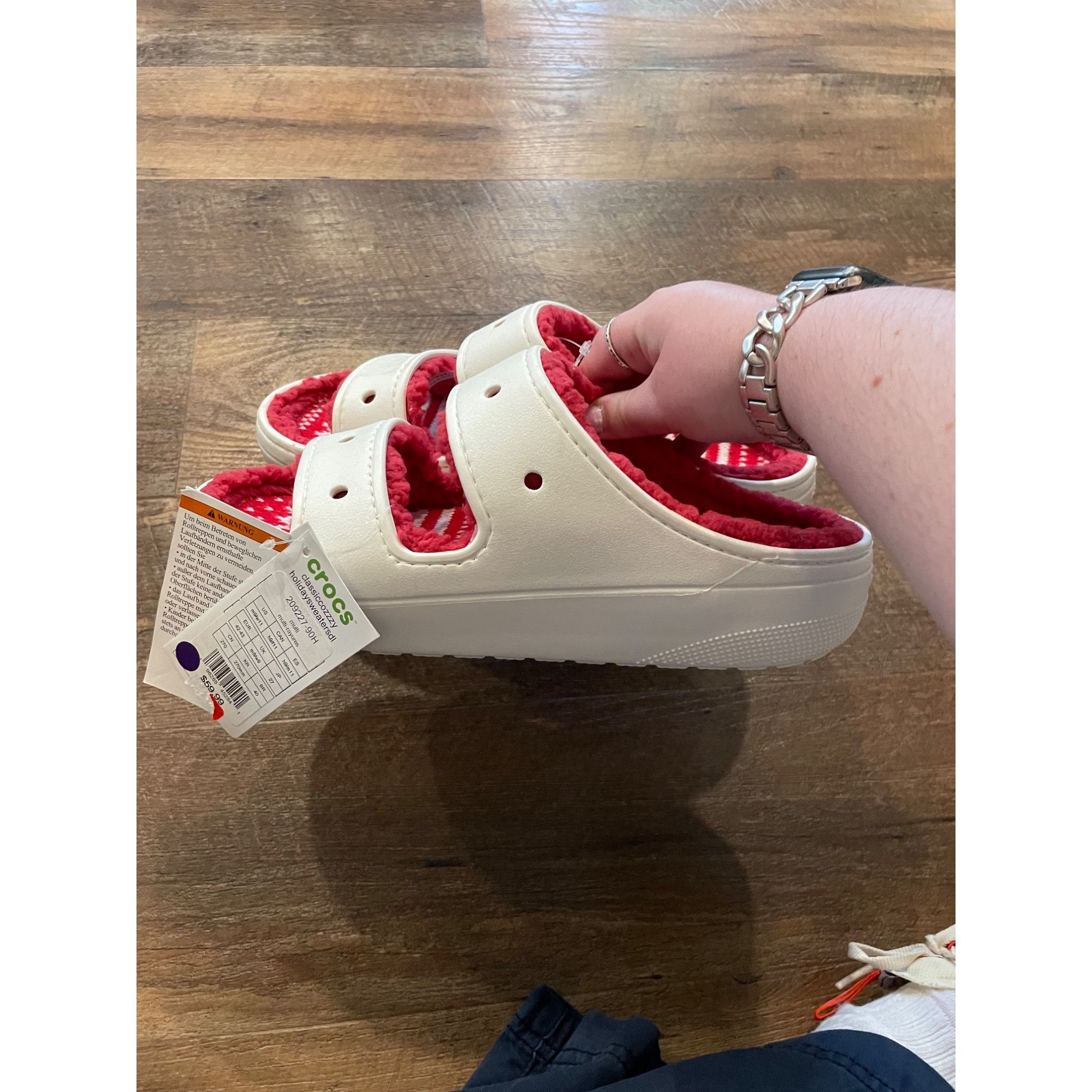 Crocs CROCS CLASSIC COZZZY SWEATER SANDAL Slide Size Men 9 Women 1 Size US 11 / EU 44 - 4 Thumbnail