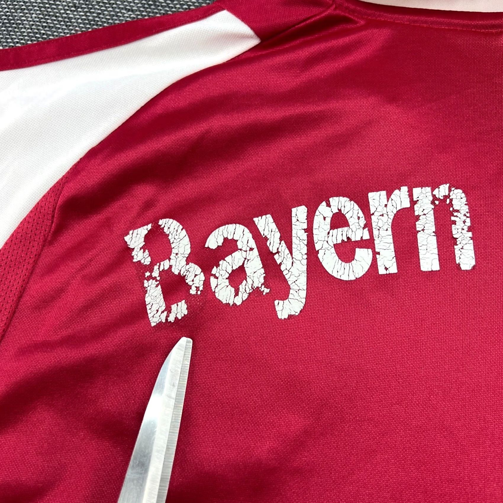 Adidas adidas Bayern Munich 2003 2004 Home Jersey Football Mens Large Red Shirt Size US L / EU 52-54 / 3 - 4 Thumbnail