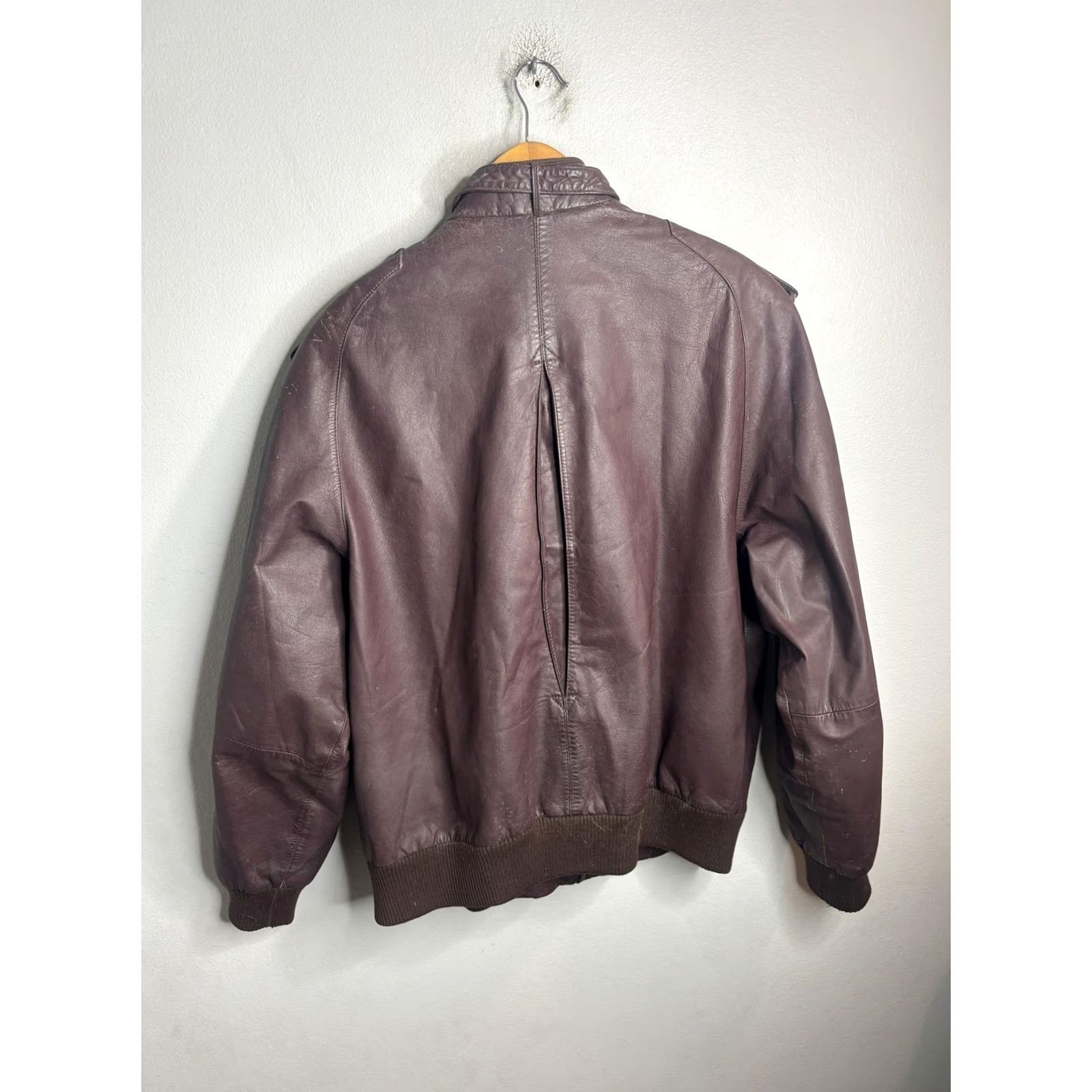 Members Only VINTAGE Members Only Jacket Mens 42 Brown Leather Bomber Zip Pockets 80s Size US XS / EU 42 / 0 - 6 Thumbnail