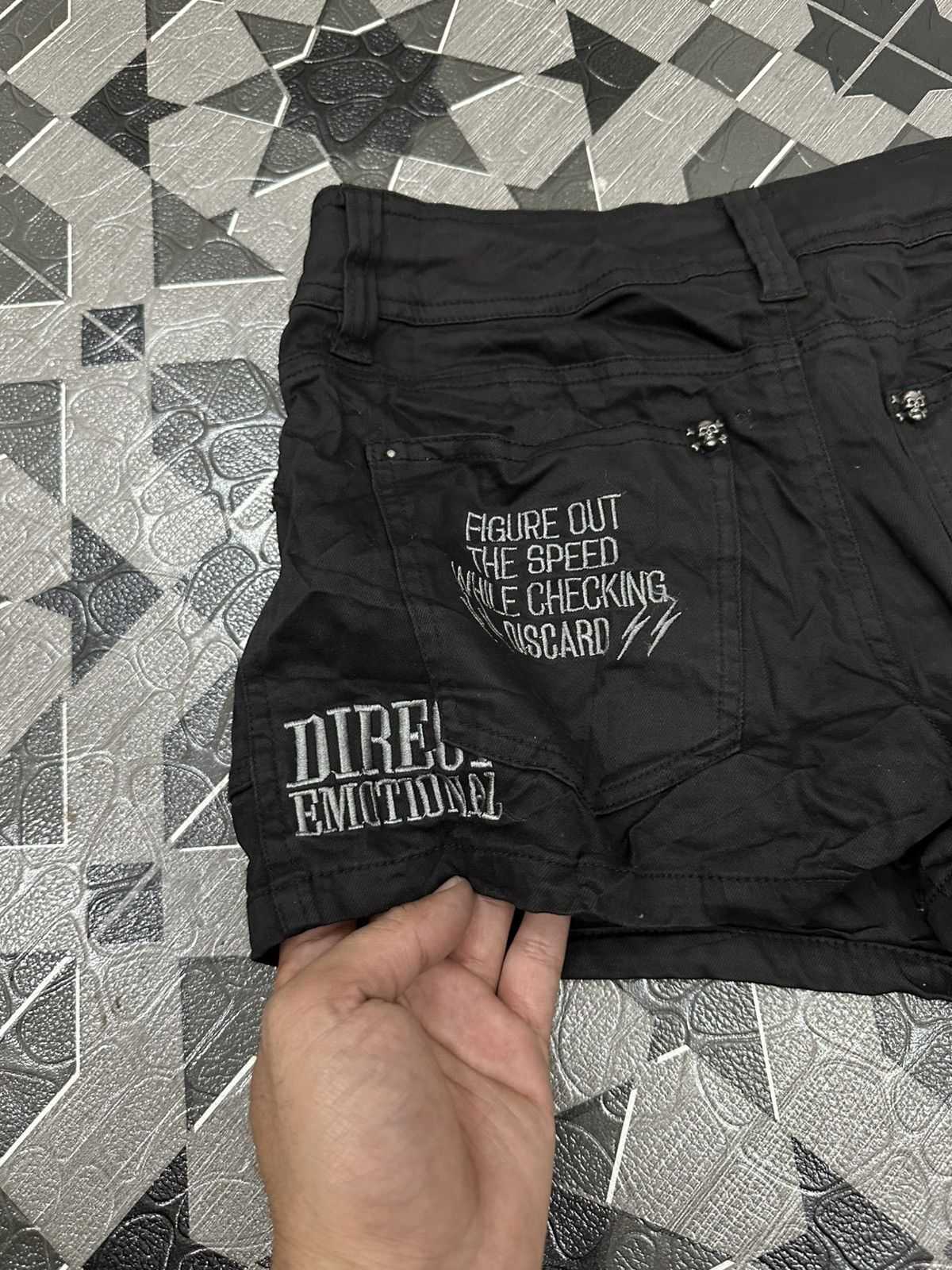 Japanese Brand Ghost Of Harlem Skull Studed Double Zipper Gothic Short Pant Size 26" / US 2 / IT 38 - 3 Thumbnail