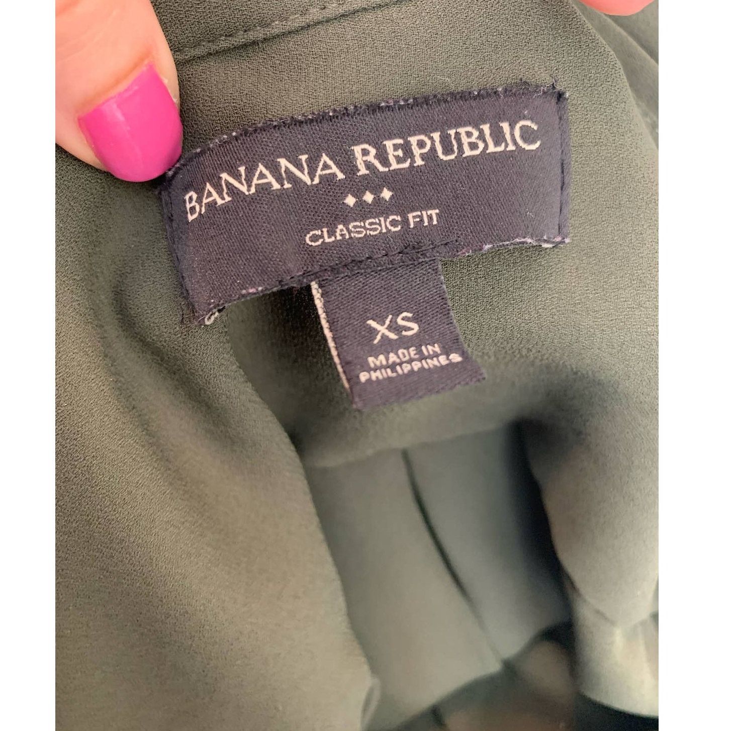 Banana Republic Banana Republic green long sleeves buttoned blouse size XS Size XS / US 0-2 / IT 36-38 - 3 Thumbnail