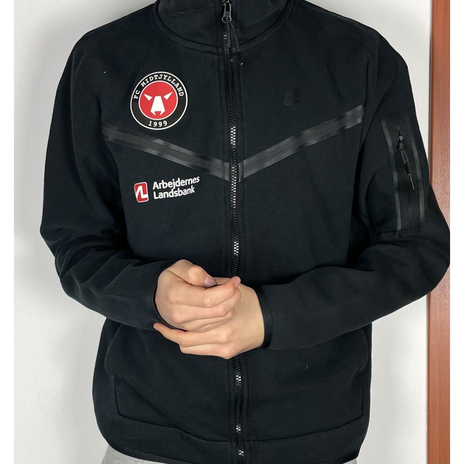 Nike Nike Mens Black Long Sleeve FC Midtjylland Full Zip Hoodie M Size US M / EU 48-50 / 2 - 2 Thumbnail