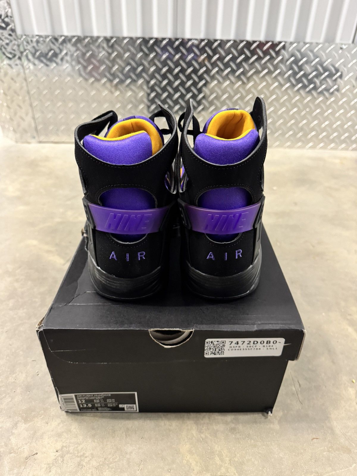 Nike Nike Air Flight Huarache Lakers Away Size 12 Size US 12 / EU 45 - 5 Thumbnail