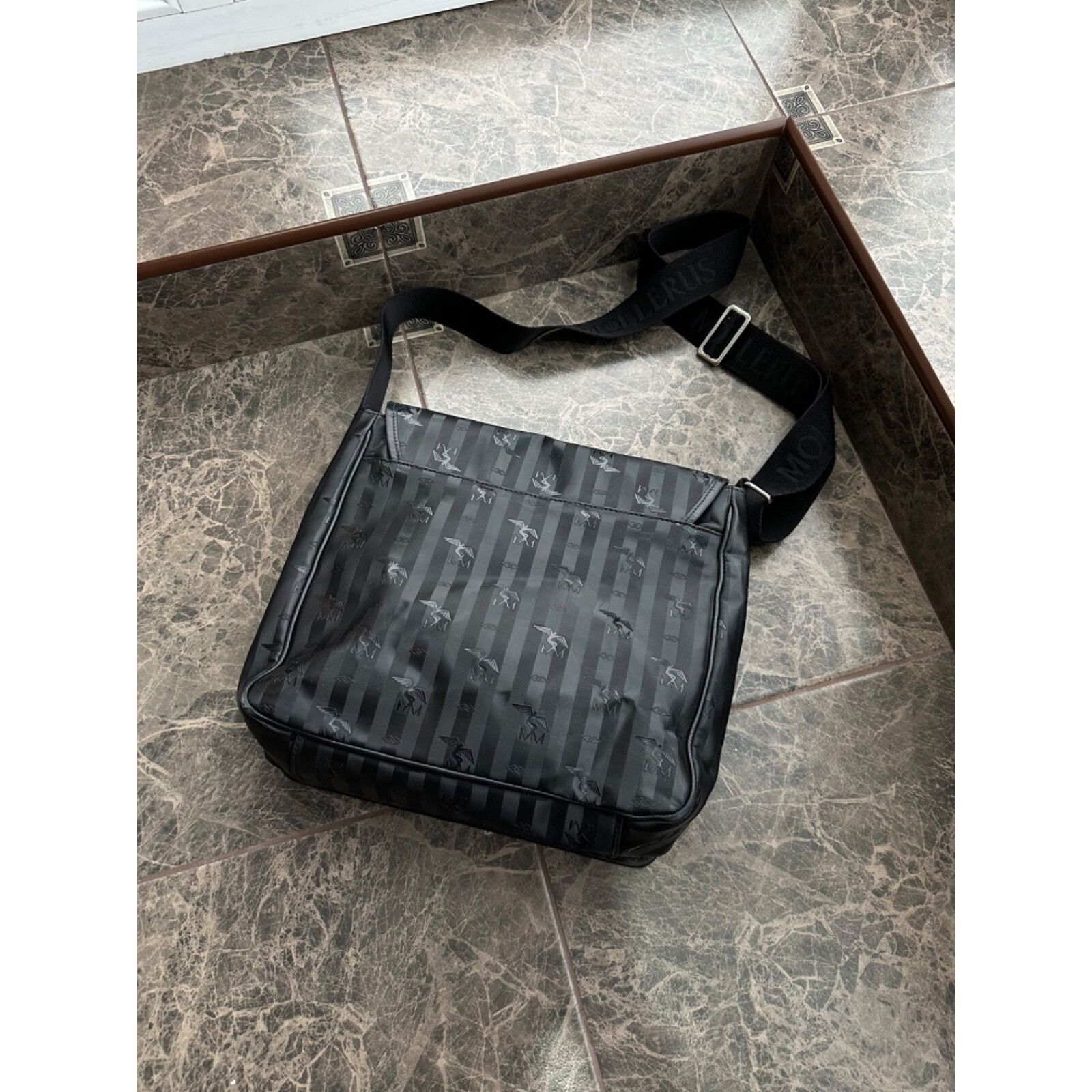 Vintage VTG Maison Mollerus Crossbody Monogram Messenger Bag Size ONE SIZE - 16 Thumbnail