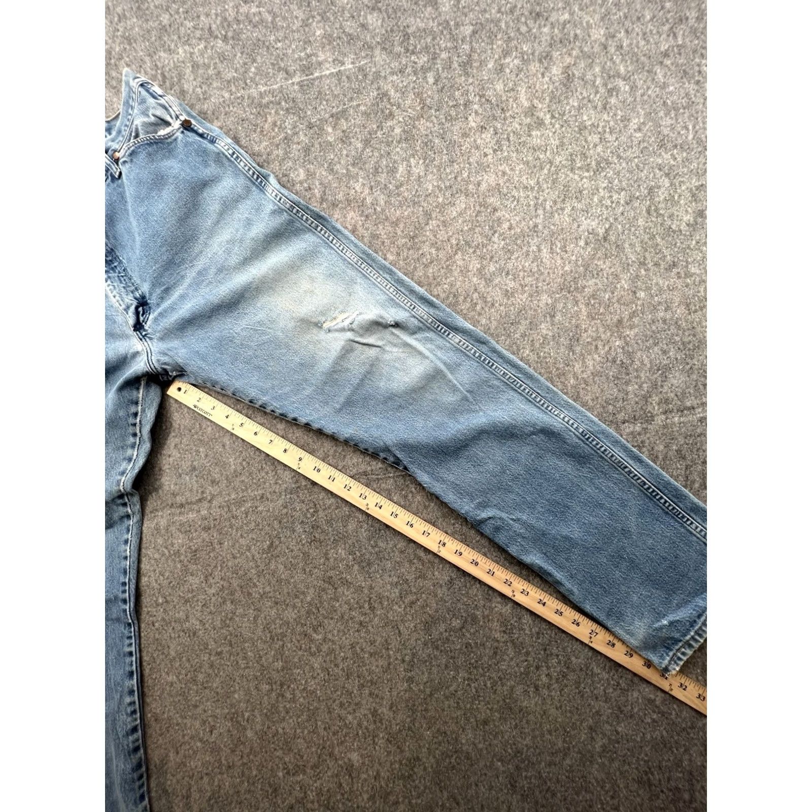 Wrangler VINTAGE Wrangler Jeans Men's Blue Straight Faded Stone Wash Distressed Sz 40x32 Size US 40 / EU 56 - 3 Thumbnail