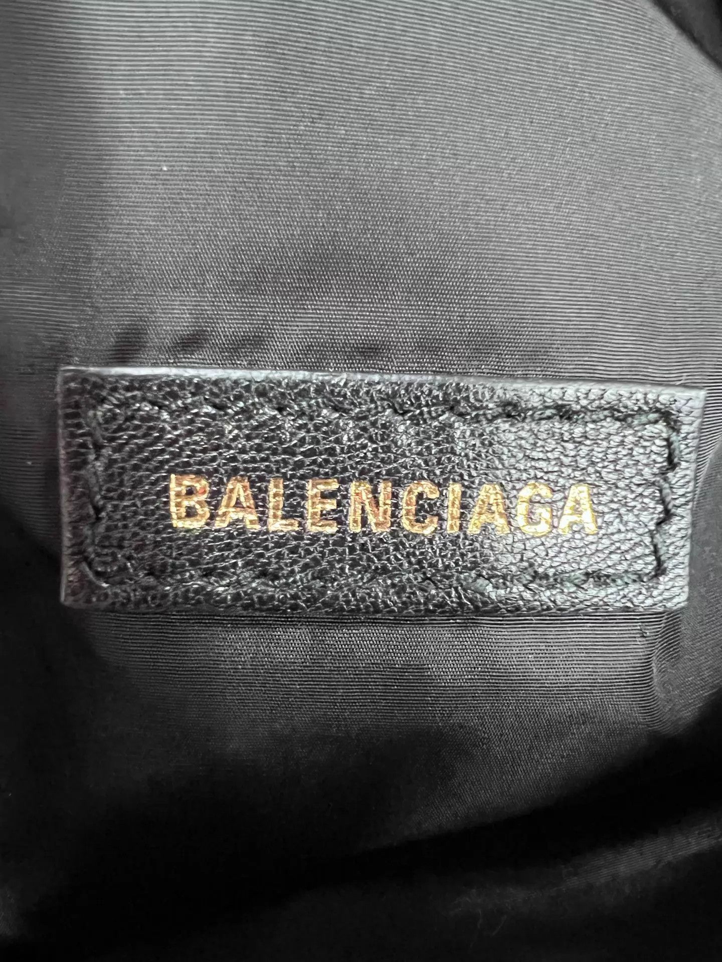 Balenciaga Balenciaga Logo Zipper Canvas Waist Bag Size ONE SIZE - 7 Thumbnail