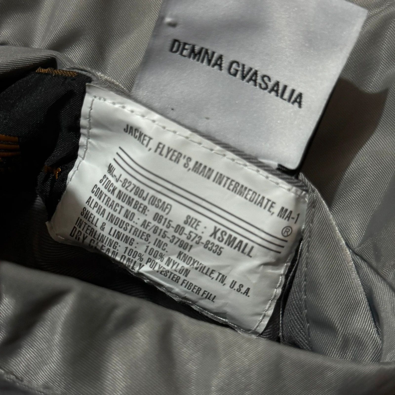 Alpha Industries × Vetements A/W 18 Vetements Alpha industries reversible oversizedbomber Size US XS / EU 42 / 0 - 14 Thumbnail