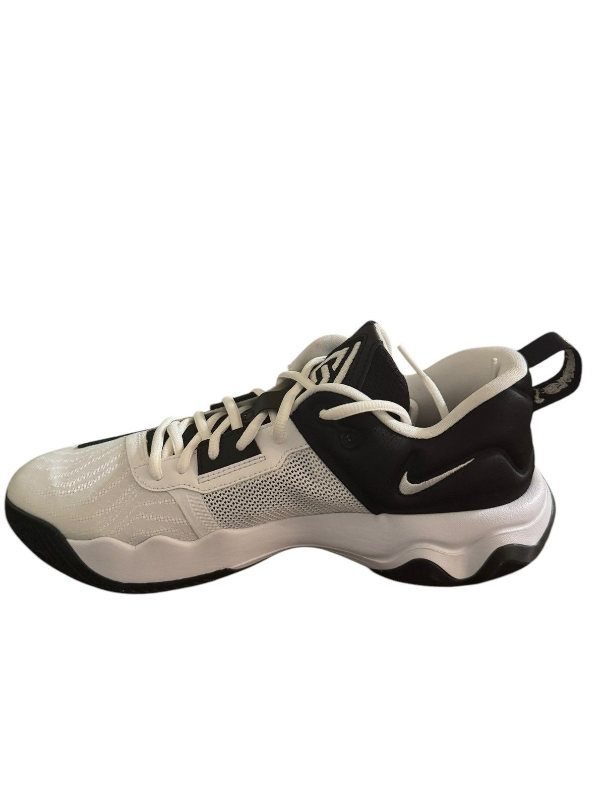 Nike Nike Giannis Size US 10 / EU 43 - 2 Thumbnail