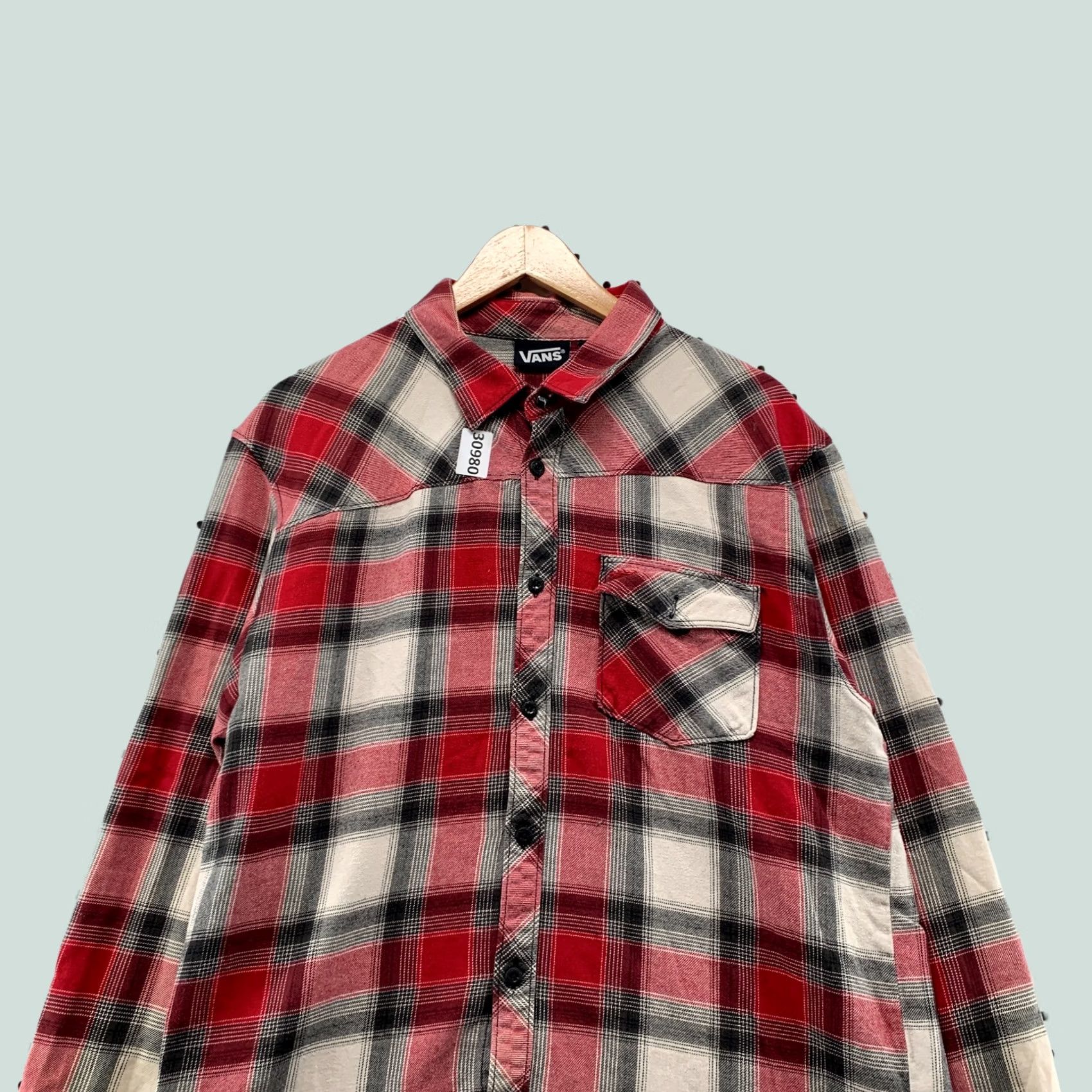 Vans VAns Button-Up Flannel Shirt Mens Large Red Plaid Long Sleeve Button-Up Shirt Mens Large Red White Plaid •Van s• Size US L / EU 52-54 / 3 - 1 Thumbnail