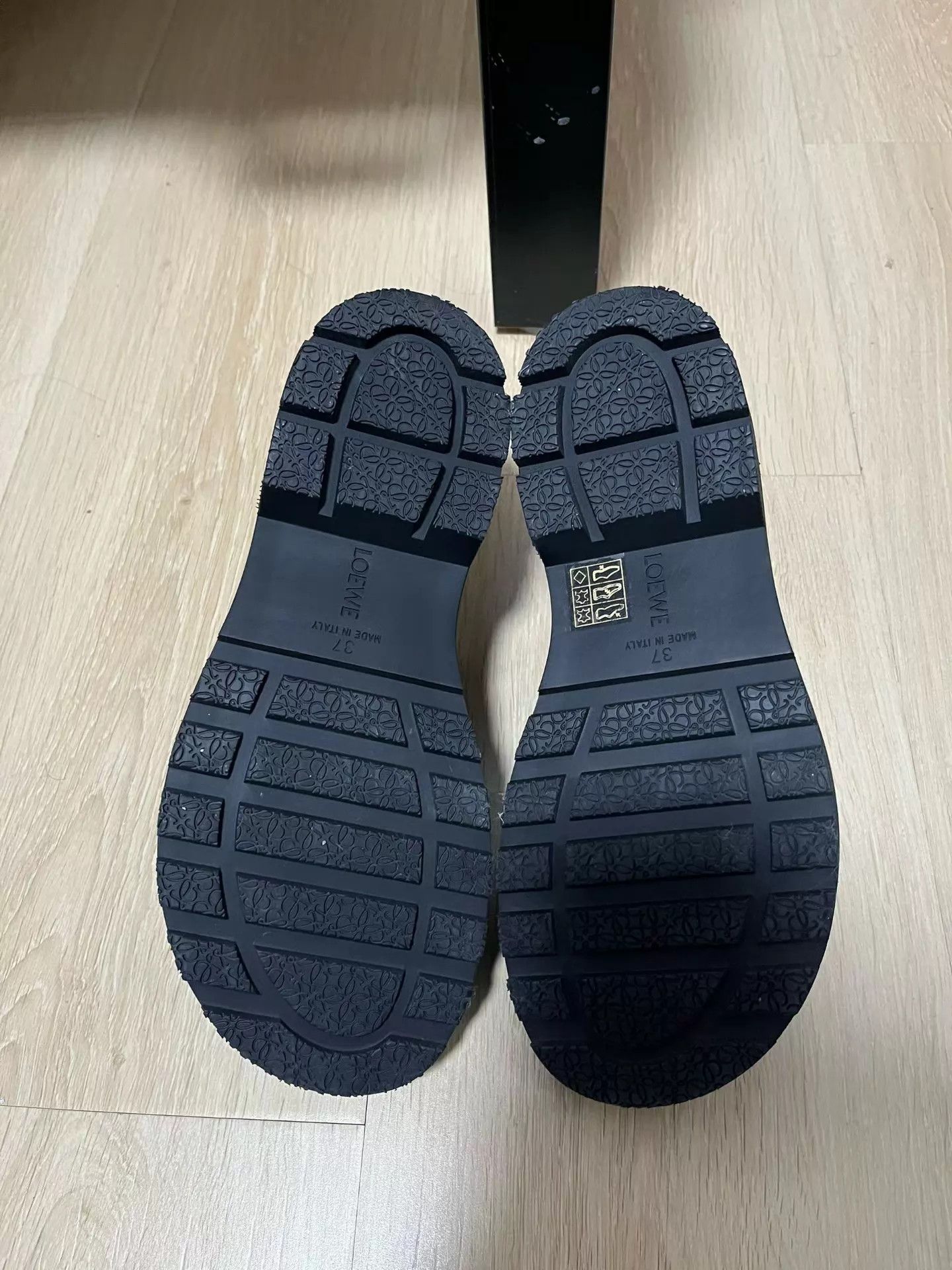 Loewe LOEWE Loafer 37 1 wear Original Box & Accs Size US 6.5 / IT 36.5 - 6 Thumbnail