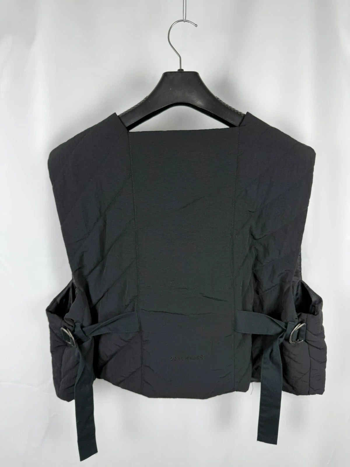 Converse Converse Shapes Gilet Asymmetrical Vest size M-L Size US M / EU 48-50 / 2 - 2 Thumbnail