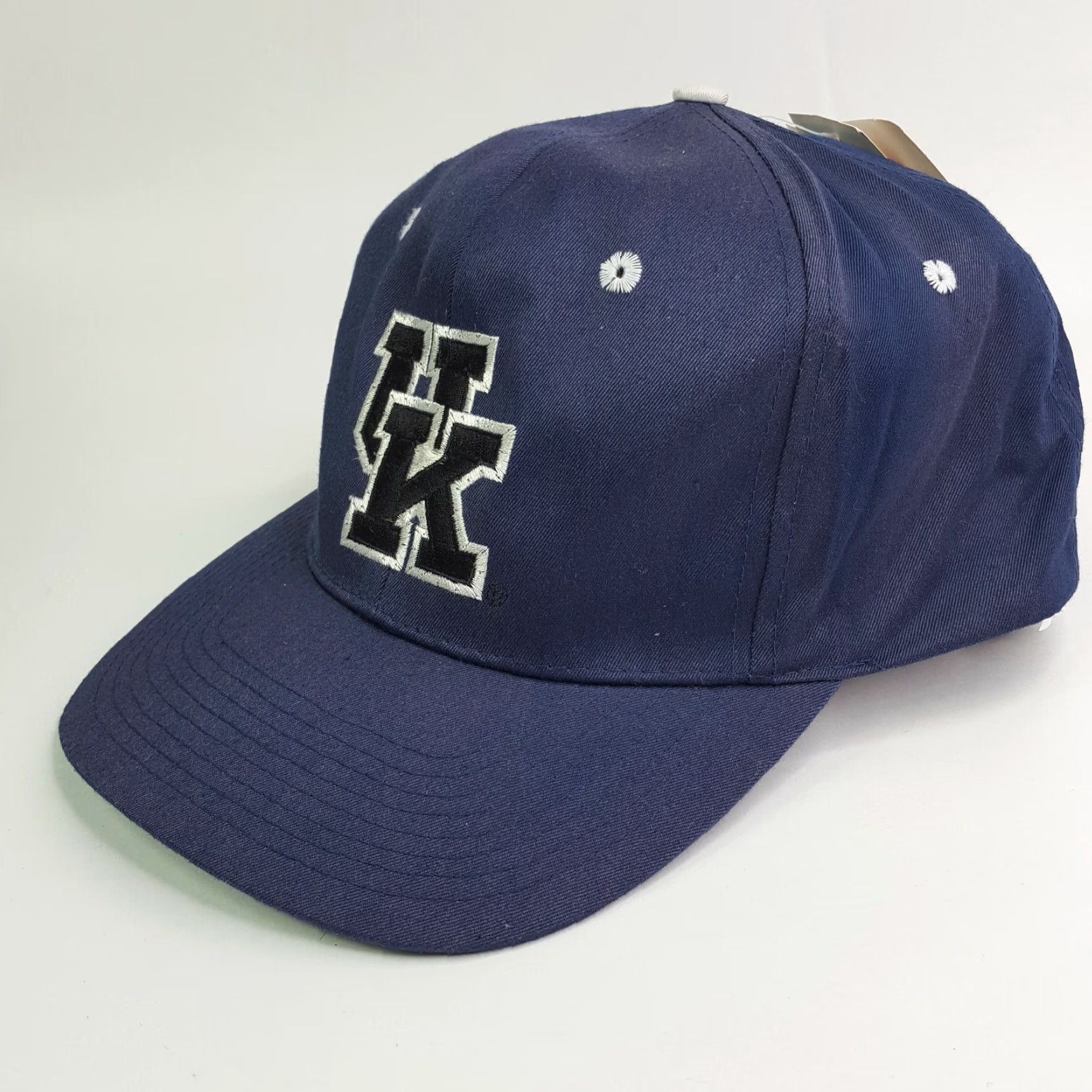 NCAA VINTAGE University Of Kentucky Wildcats Snapback Headlights Hat Baseball Cap NCAA VTG Size ONE SIZE - 3 Thumbnail