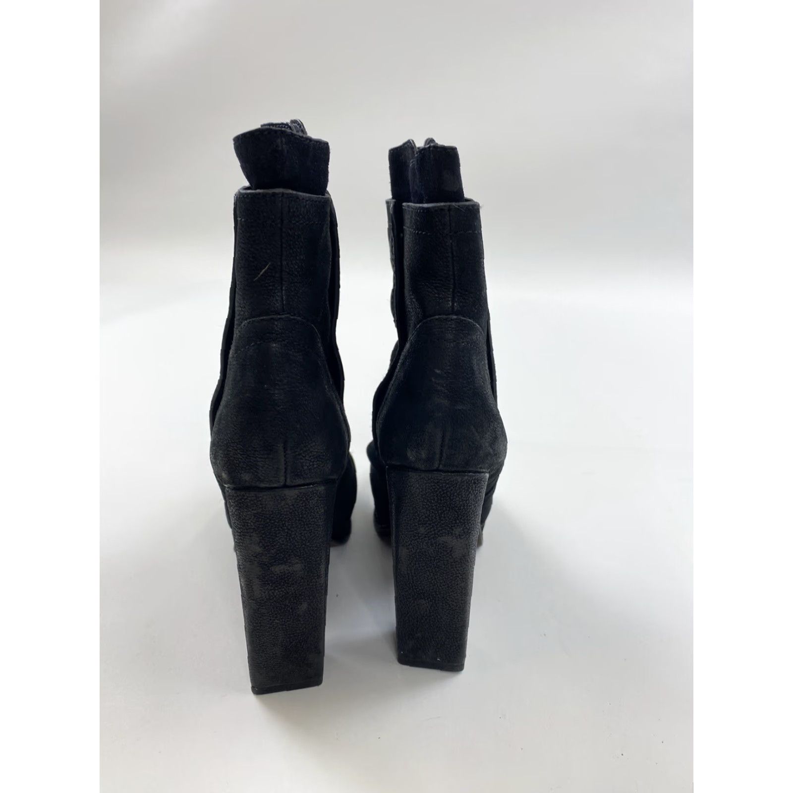 Vera Wang VERA WANG Ankle Boots Bootie Women 6 Black Suede Size US 6 / IT 36 - 3 Thumbnail
