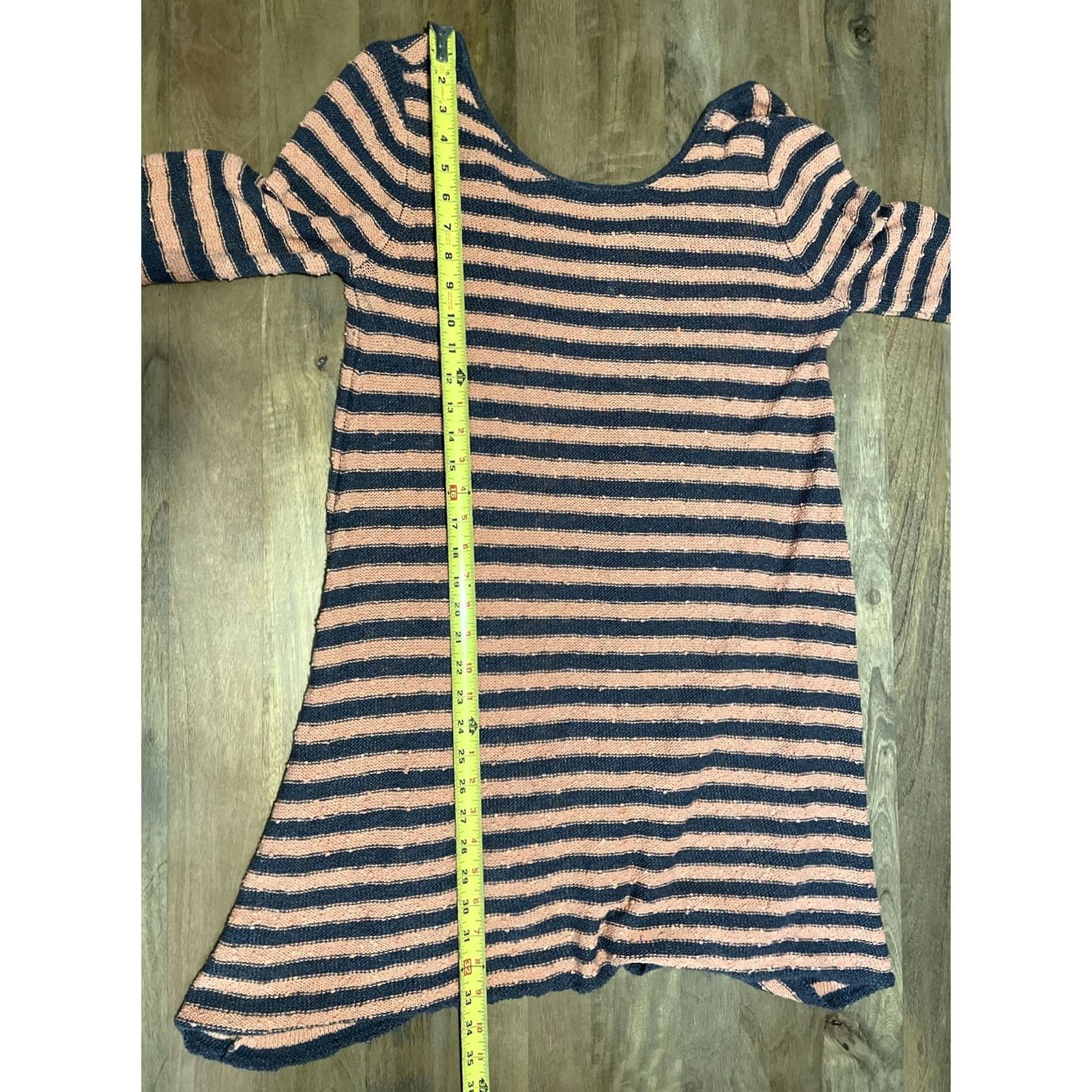 Free People FREE PEOPLE ORANGE GRAY STRIPE THIN KNIT BELL SLEEVE OVERSIZED SWEATER DRESS S Size S / US 4 / IT 40 - 3 Thumbnail