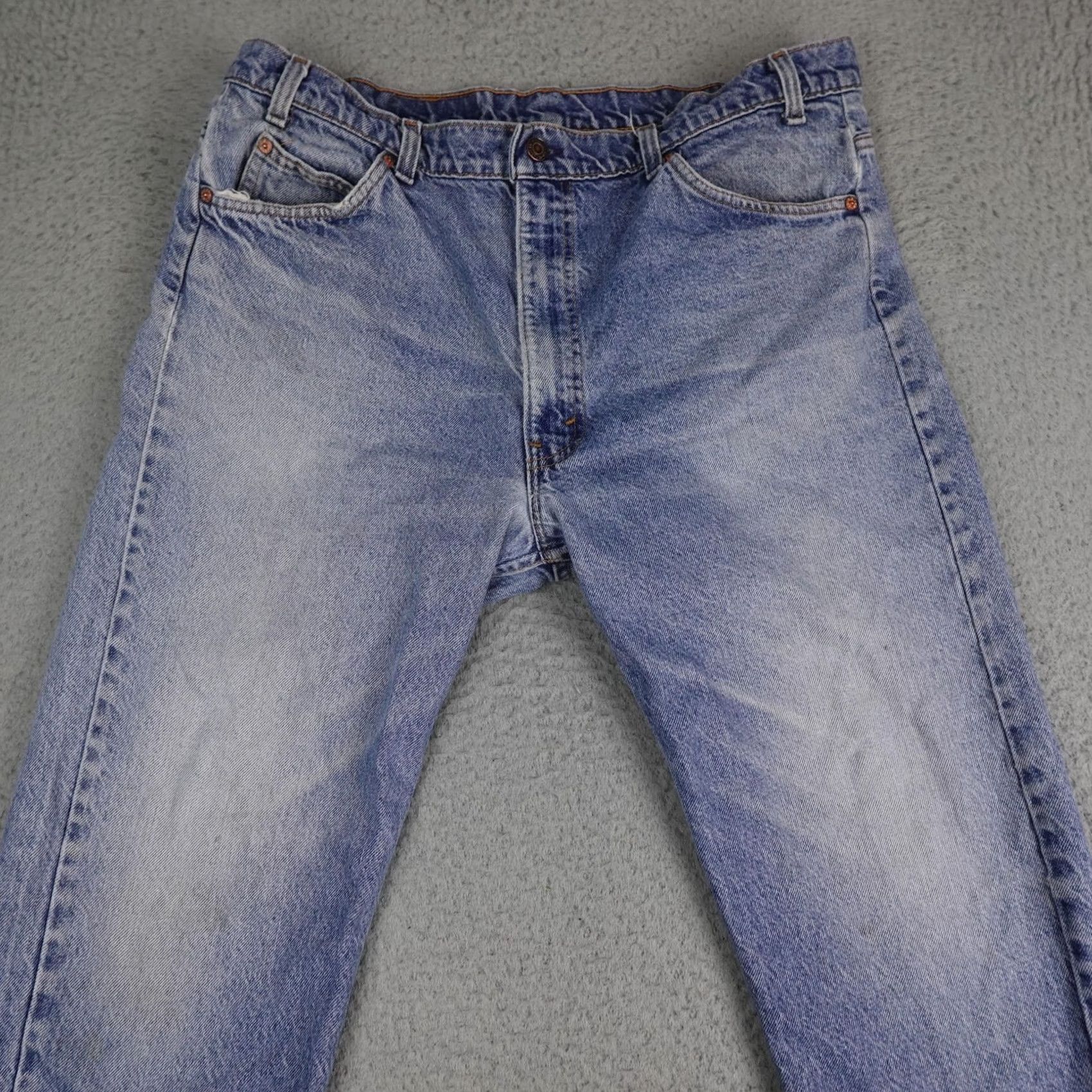 Levi's VINTAGE Levi's 505 Jeans Mens 40x30 (Fits 36x28) Blue Denim Orange Tab Made USA 90s Retro Size US 40 / EU 56 - 5 Thumbnail