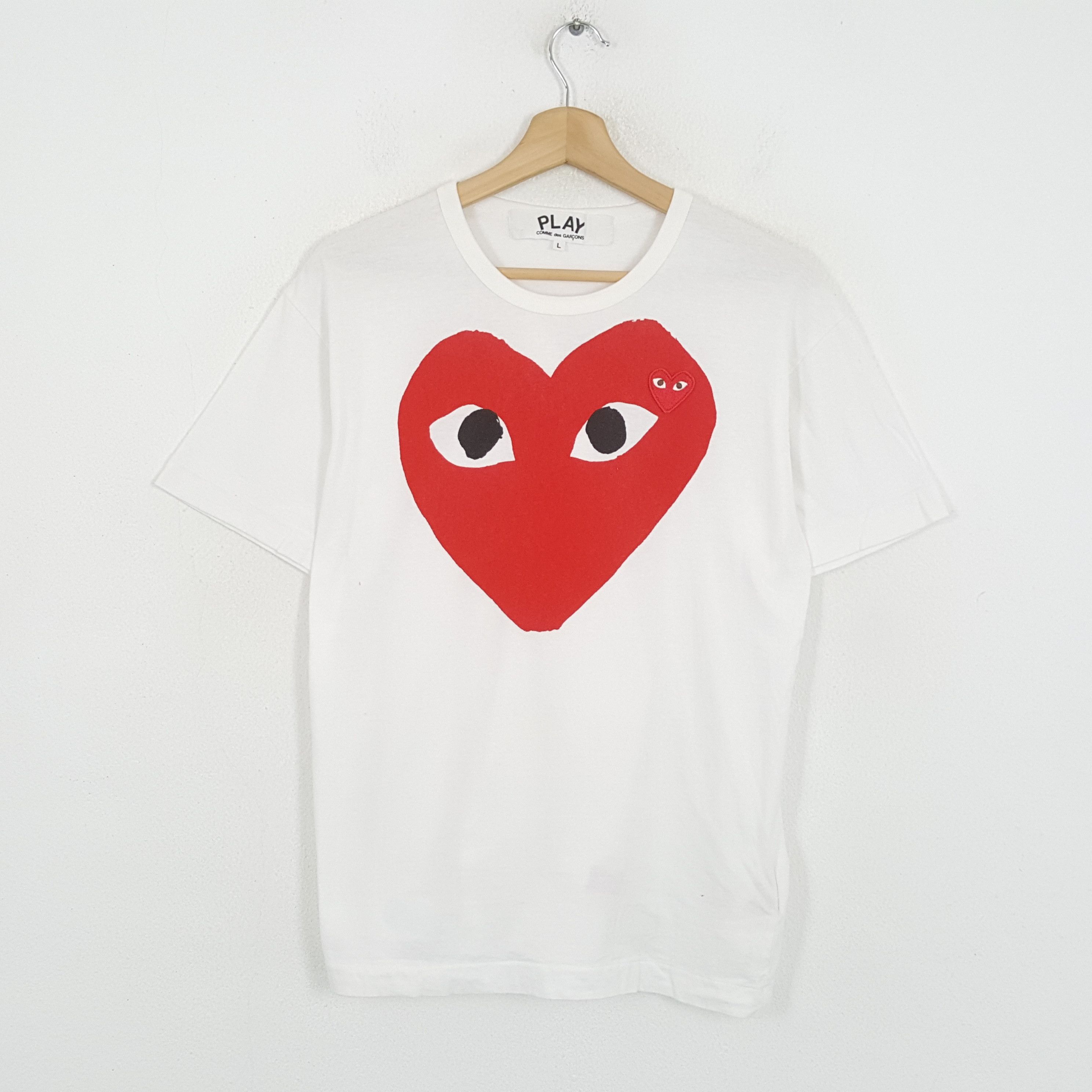 Comme des Garcons PLAY × Japanese Brand × Vintage Vintage COMME des GARÇONS PLAY Japanese Brand T-Shirt Size US M / EU 48-50 / 2 - 1 Thumbnail