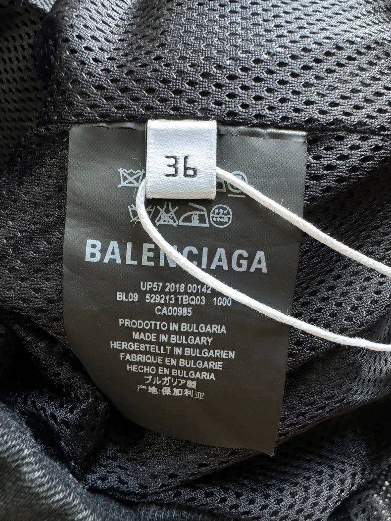 Balenciaga Balenciaga size 36 Denim tri-color patchwork logo jacket Size US XL / EU 56 / 4 - 6 Thumbnail