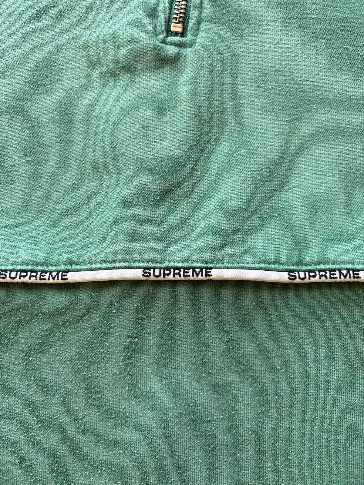 Supreme Supreme SS18 Logo Piping Half Zip Green SIZE S Size US S / EU 44-46 / 1 - 5 Thumbnail