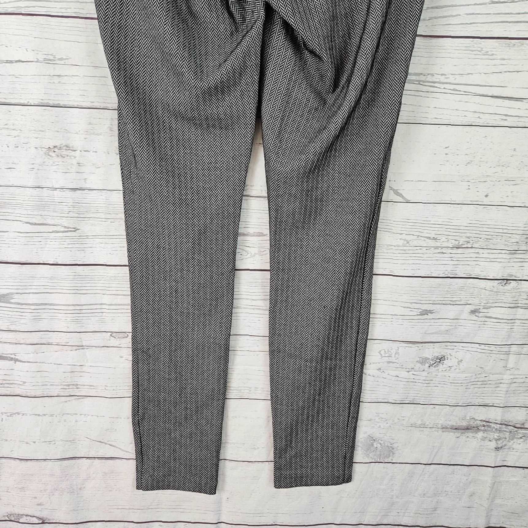 Loft VINTAGE Ann Taylor LOFT Womens Ponte Knit Leggings Sz Small Black Herringbone Size 28" / US 6 / IT 42 - 5 Thumbnail