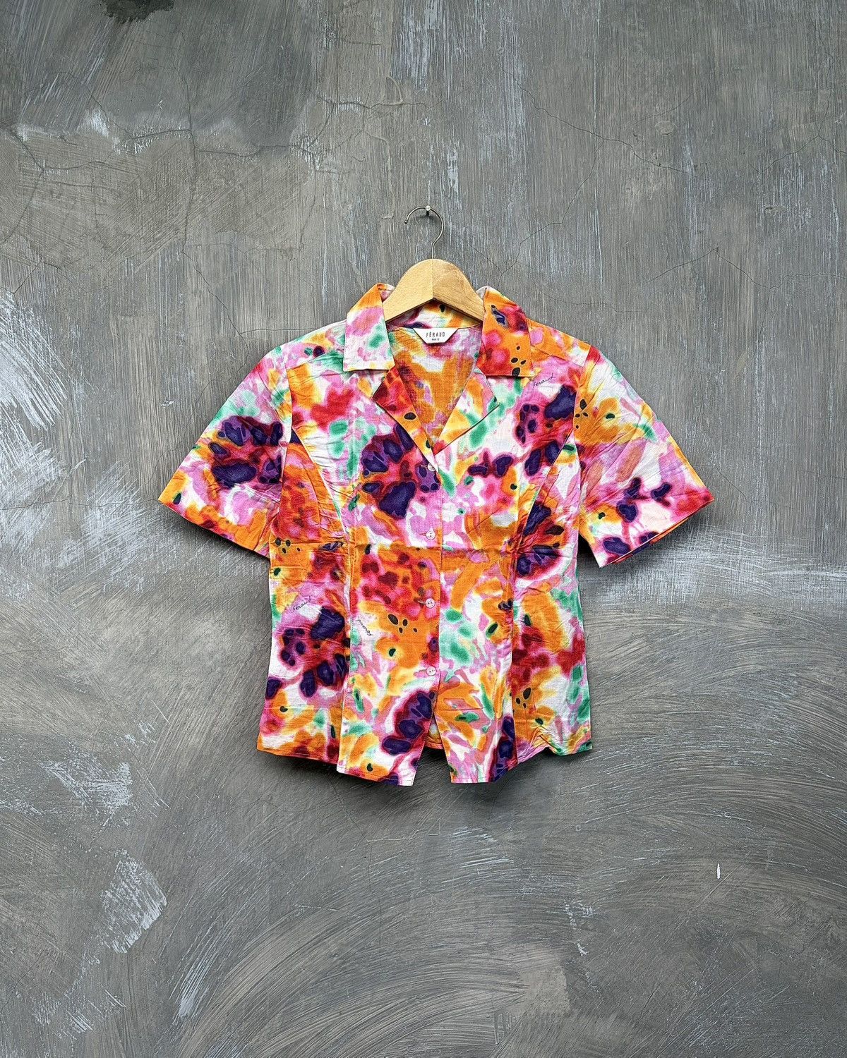 Louis Feraud Feraud Abstract Button Up Shirt Size S / US 4 / IT 40 - 1 Thumbnail