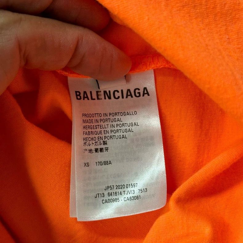Balenciaga Balenciaga Seven Languages Short Sleeve Size US XS / EU 42 / 0 - 4 Thumbnail