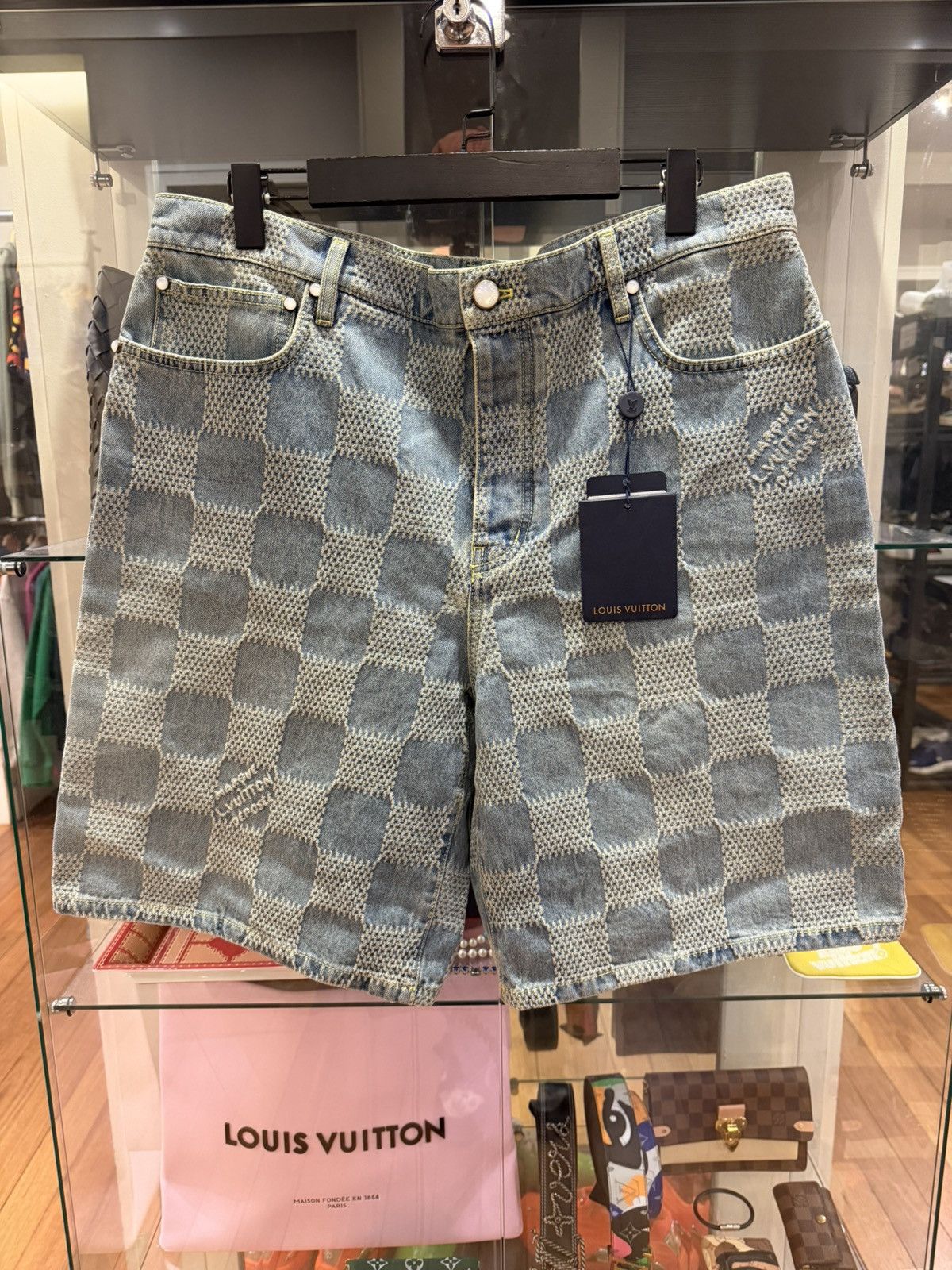 Louis Vuitton Louis Vuitton Damier 3D Light Denim Shorts Size US 34 / EU 50 - 1 Thumbnail