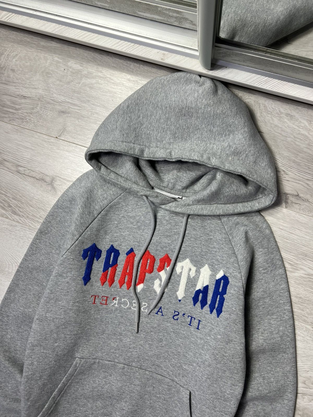 Trapstar London Rare Grey Chenille Trapstar London Tracksuit Hoodie + Pants Size US M / EU 48-50 / 2 - 4 Thumbnail