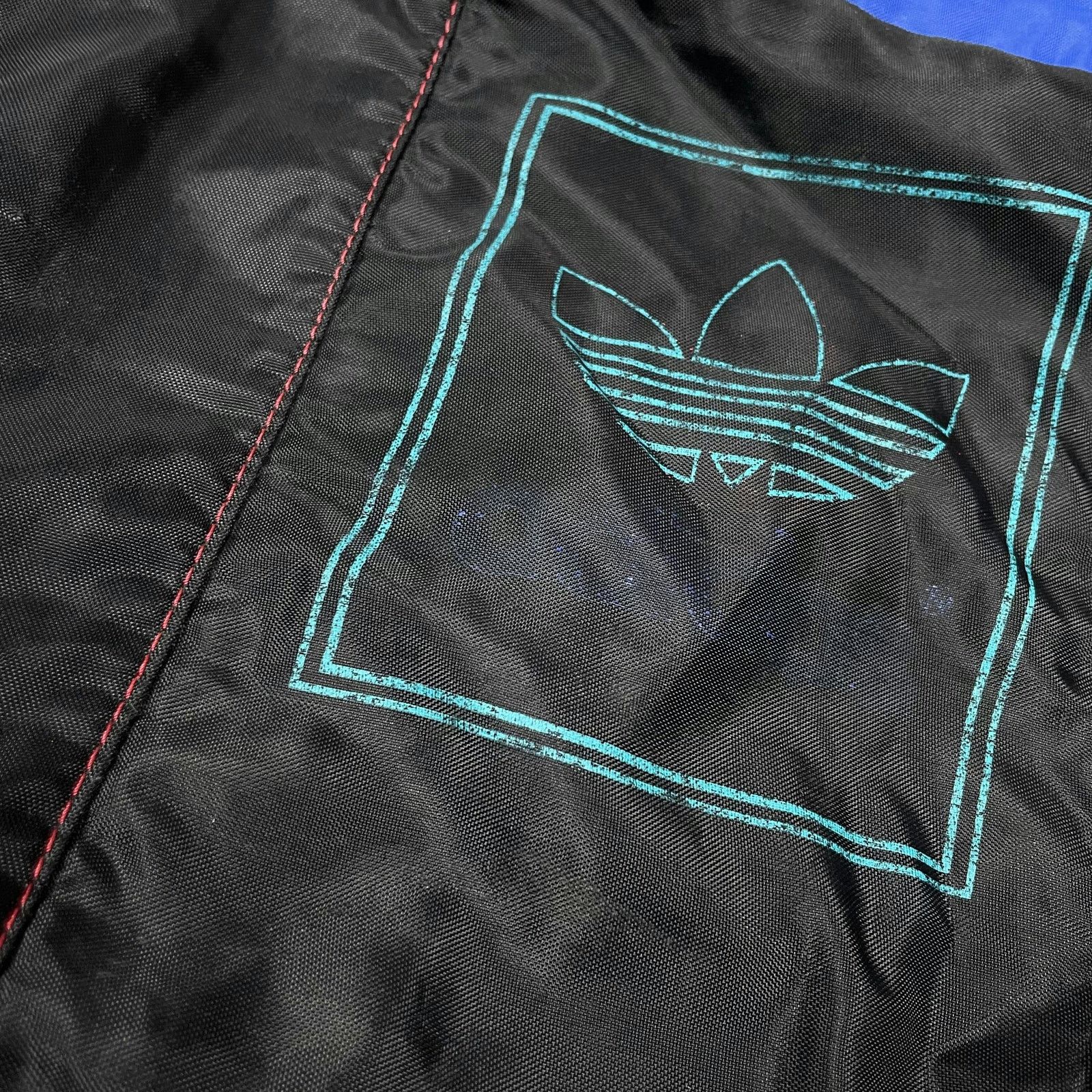 Adidas × Vintage Adidas Adults Black Blue Zipper Logo Crossbody Backpack Size ONE SIZE - 4 Thumbnail