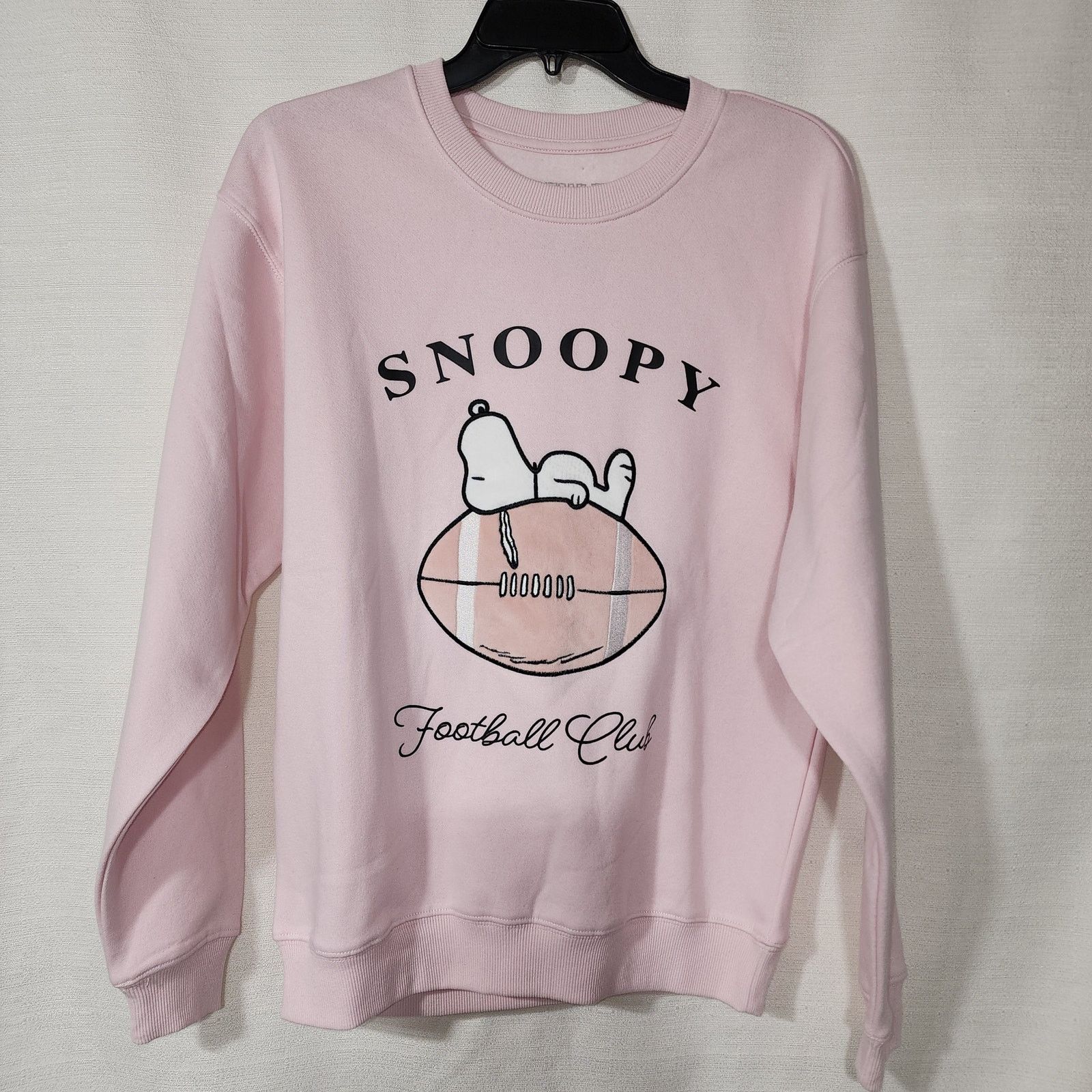 Peanuts Snoopy laying on Football Sweatshirt women's XS Size XS / US 0-2 / IT 36-38 - 1 Thumbnail