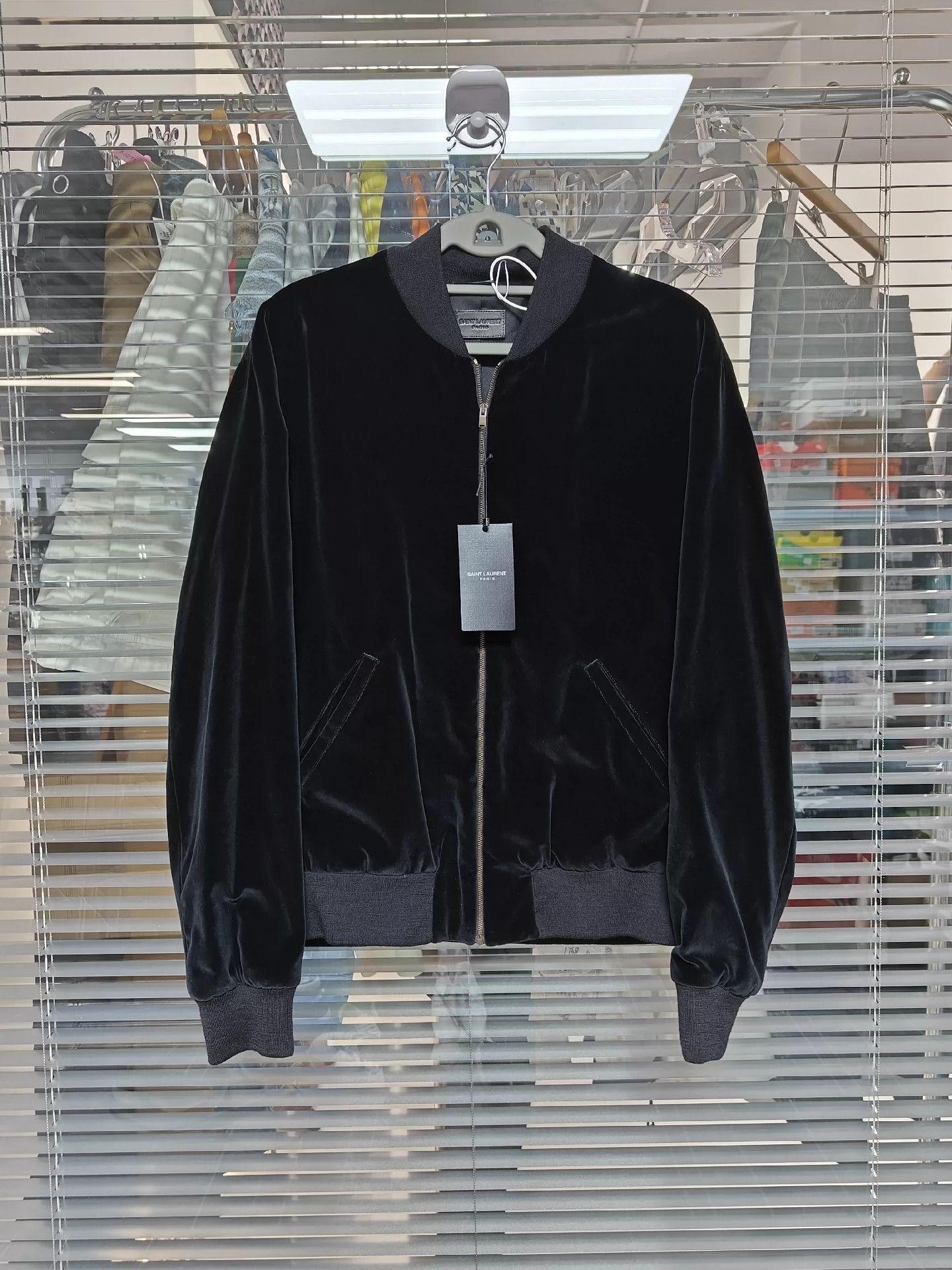 Saint Laurent Paris Saint Laurent Paris Black velvet note rivet jacket Size US M / EU 48-50 / 2 - 1 Thumbnail