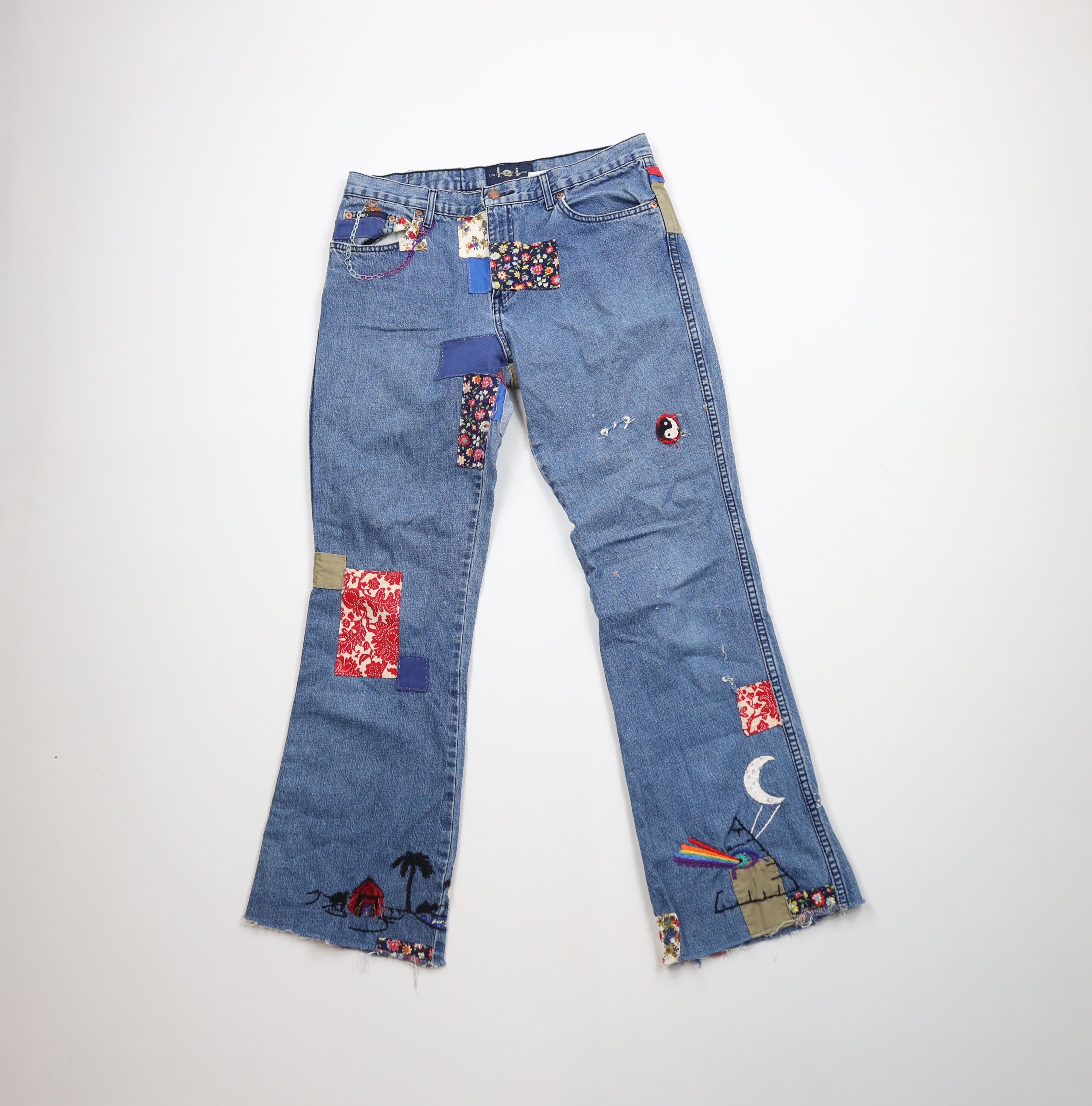 Vintage Vintage 90s Streetwear Patchwork Embroidered Flared Jeans Size 34" / US 12 / IT 48 - 1 Thumbnail