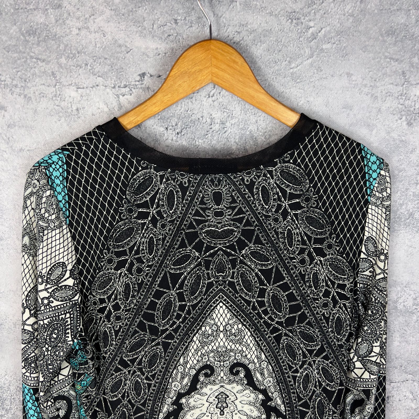 Frank Lyman Frank Lyman Blouse Women's Size USA 10 Multicolor V-Neck ` Size L / US 10 / IT 46 - 7 Thumbnail