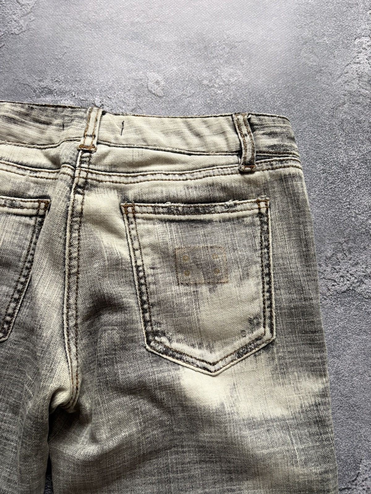 Dolce & Gabbana Vintage Dolce & Gabbana Y2K Wash Distressed Denim Jeans Size 27" / US 4 / IT 40 - 10 Thumbnail