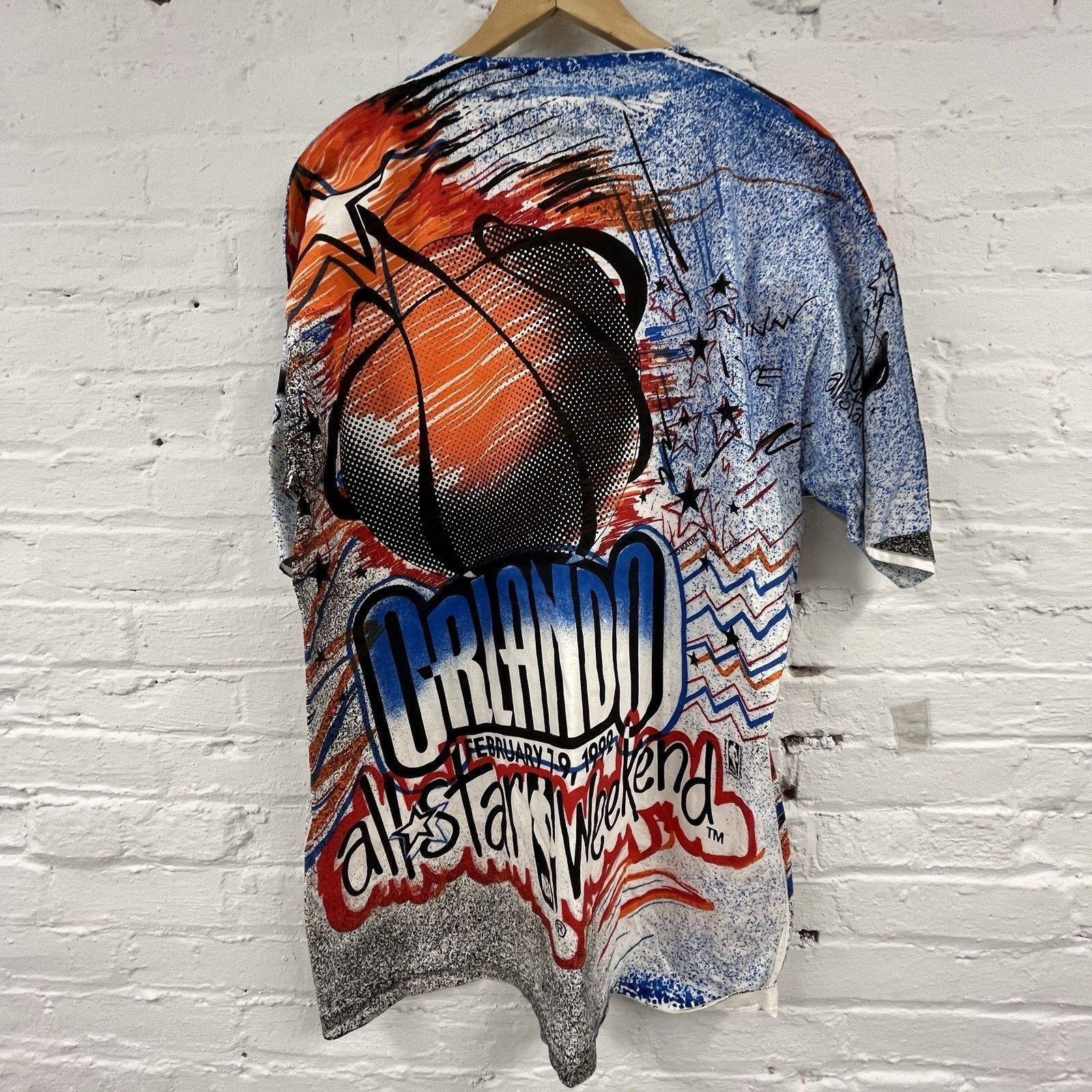 Other Magic Johnson NBA All Star Event Series Art T Shirt XL 90s Size US XL / EU 56 / 4 - 13 Thumbnail
