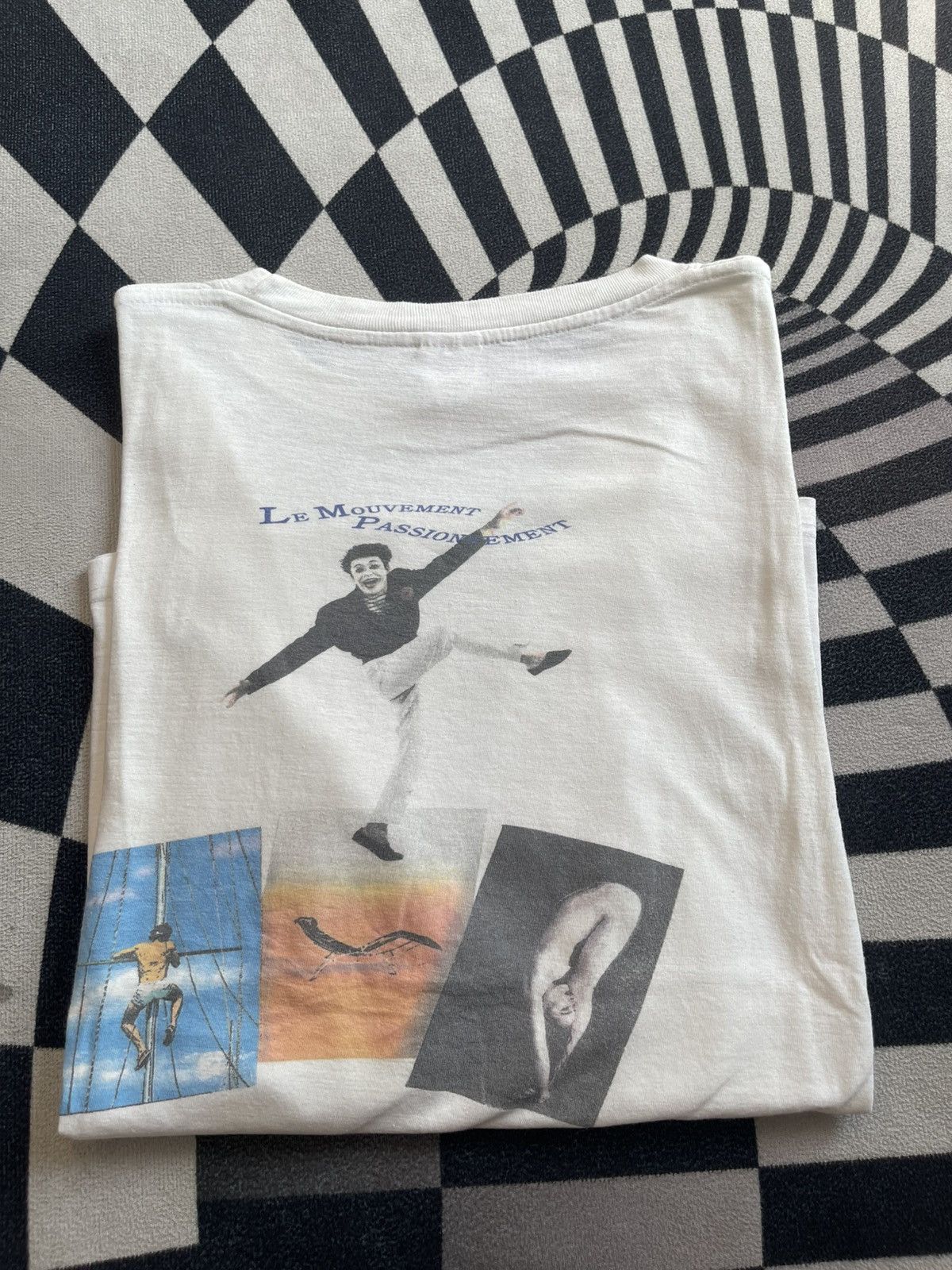 Vintage Rare Vintage Fornet "Le Mouvement" French Art T-Shirt Size US XL / EU 56 / 4 - 1 Thumbnail