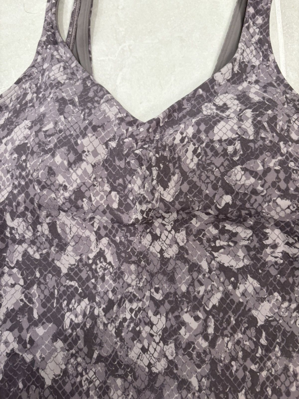 Lululemon Lululemon Align Tank Waist Length Camo Lunar Rock Sz 2 Size XS / US 0-2 / IT 36-38 - 6 Thumbnail