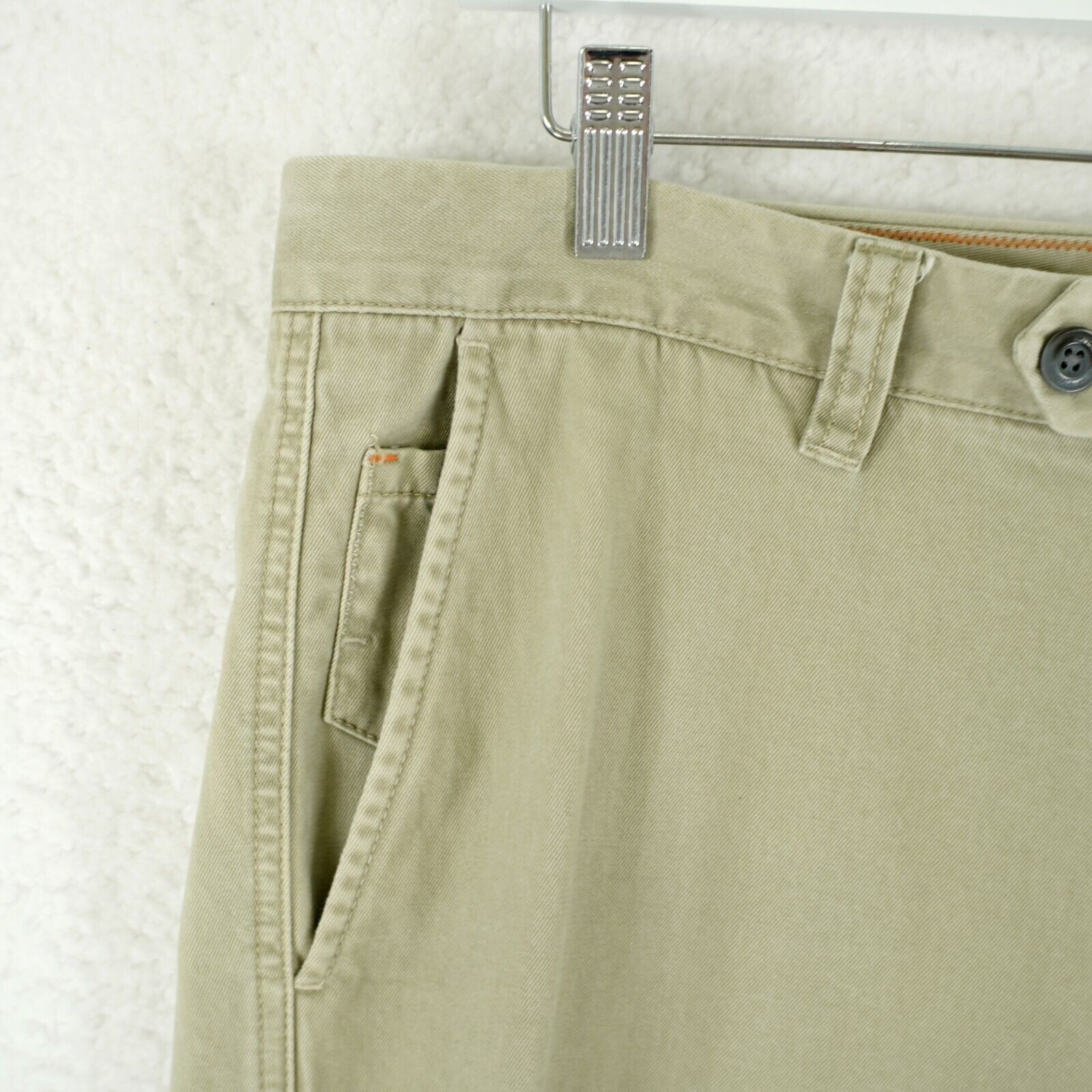 Tommy Bahama Tommy Bahama Green Cream Flat Front Mid Rise Cotton Chino Pa Size US 35 - 2 Thumbnail