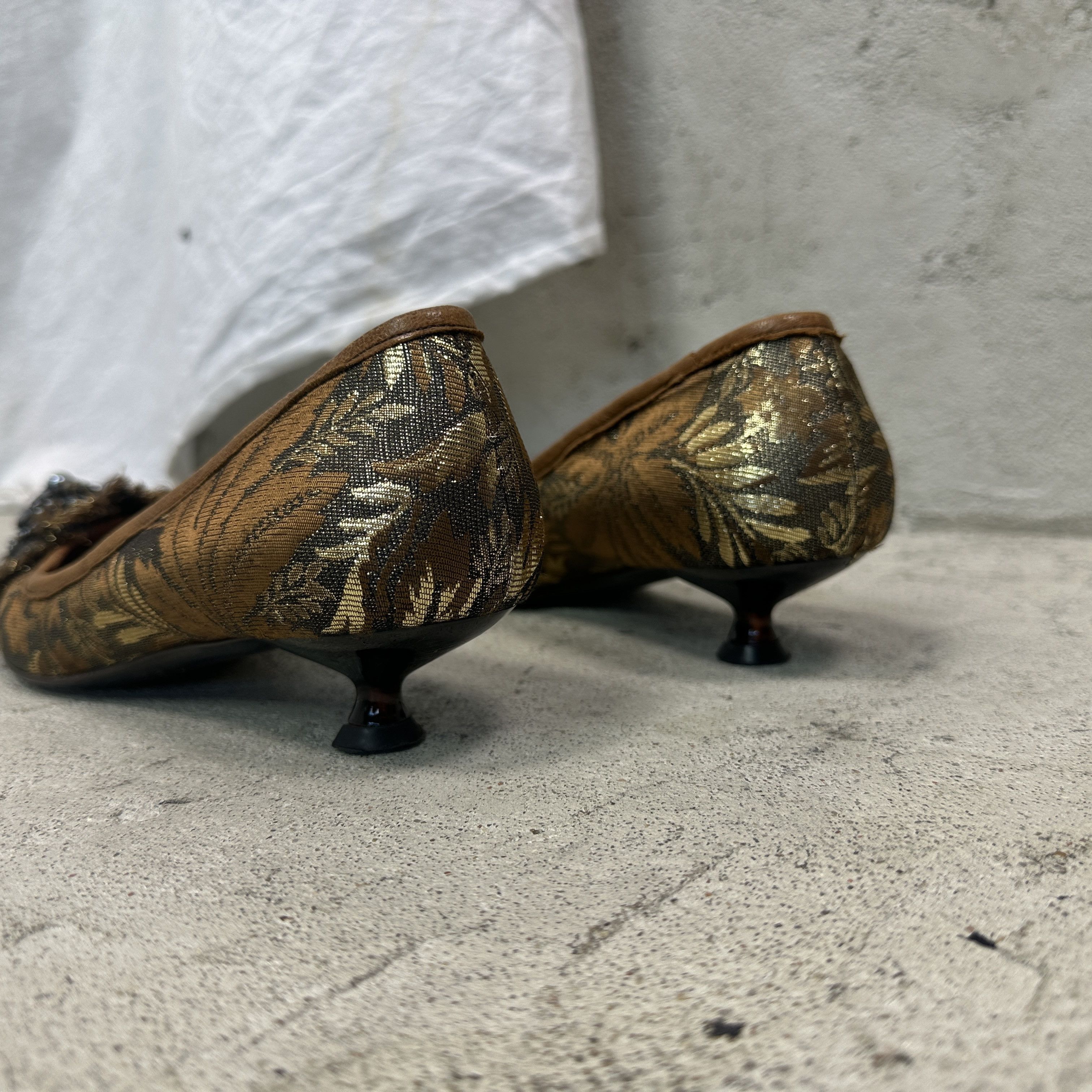 Miu Miu Vintage Jacquard Embellished Miu Miu Kitten Heels 00s Size US 6.5 / IT 36.5 - 9 Thumbnail