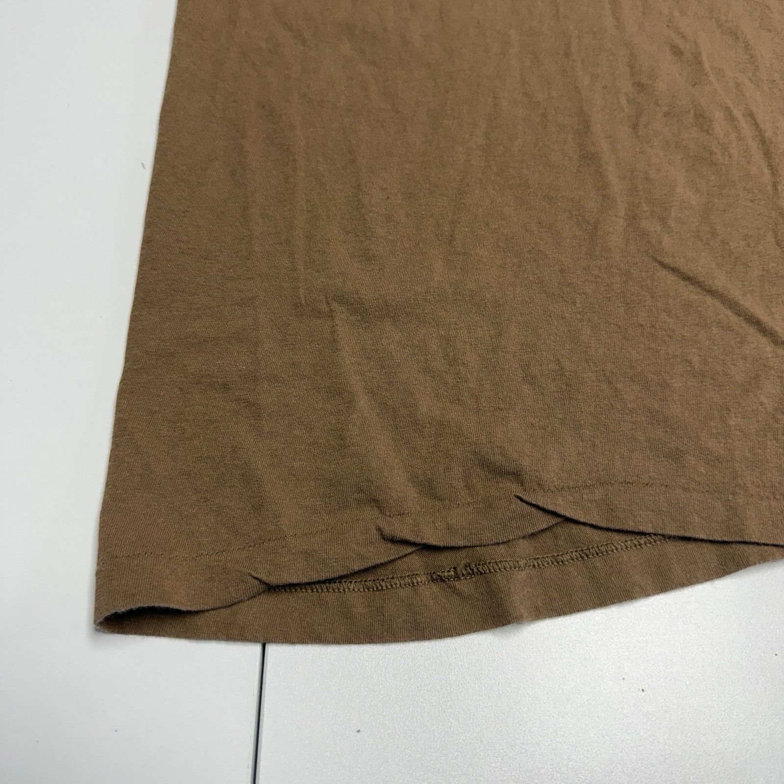 Vintage Vintage Military Brown Blank T Shirt Mens Large 90s Olympic Size US L / EU 52-54 / 3 - 4 Thumbnail
