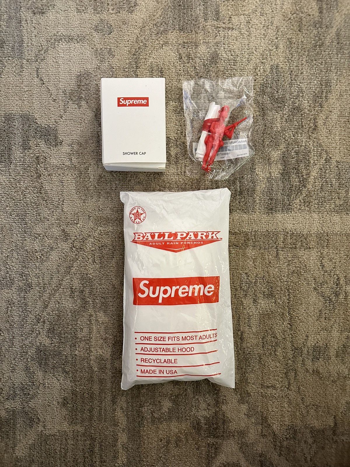 Supreme 3x Supreme Accessories Lot Size ONE SIZE - 1 Preview